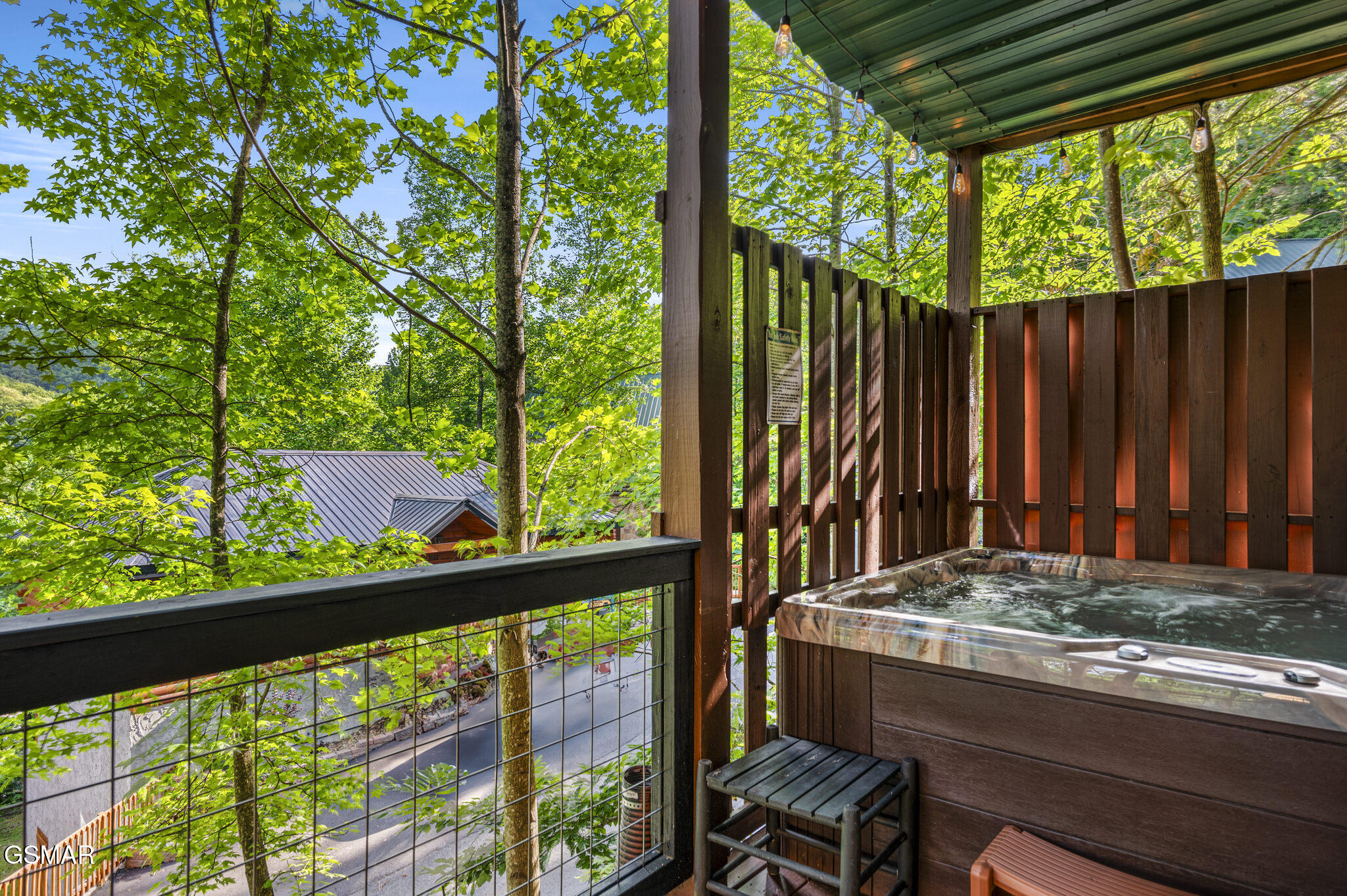 1615 Misty Hollow Way Gatlinburg TN 37738