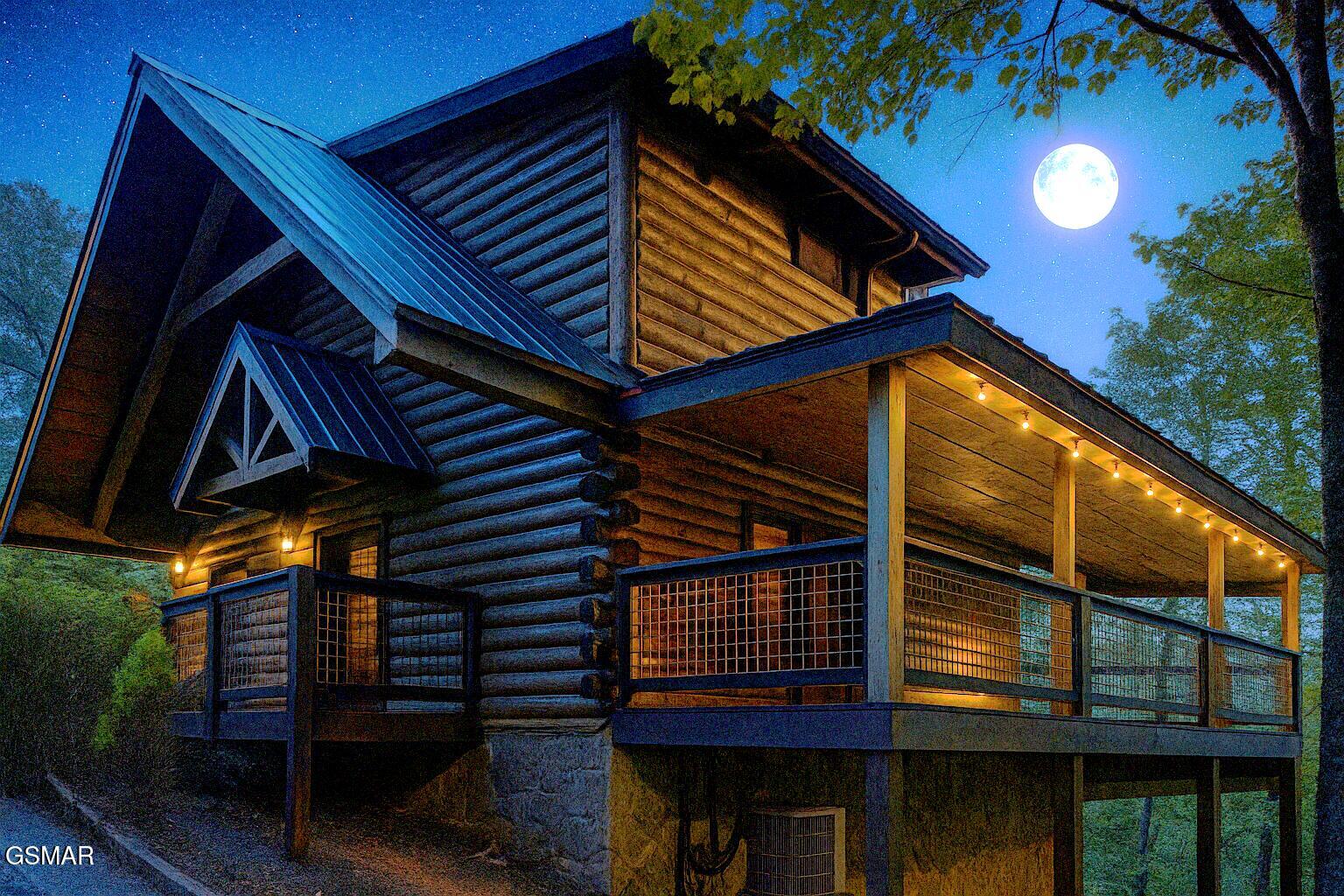 1615 Misty Hollow Way Gatlinburg TN 37738