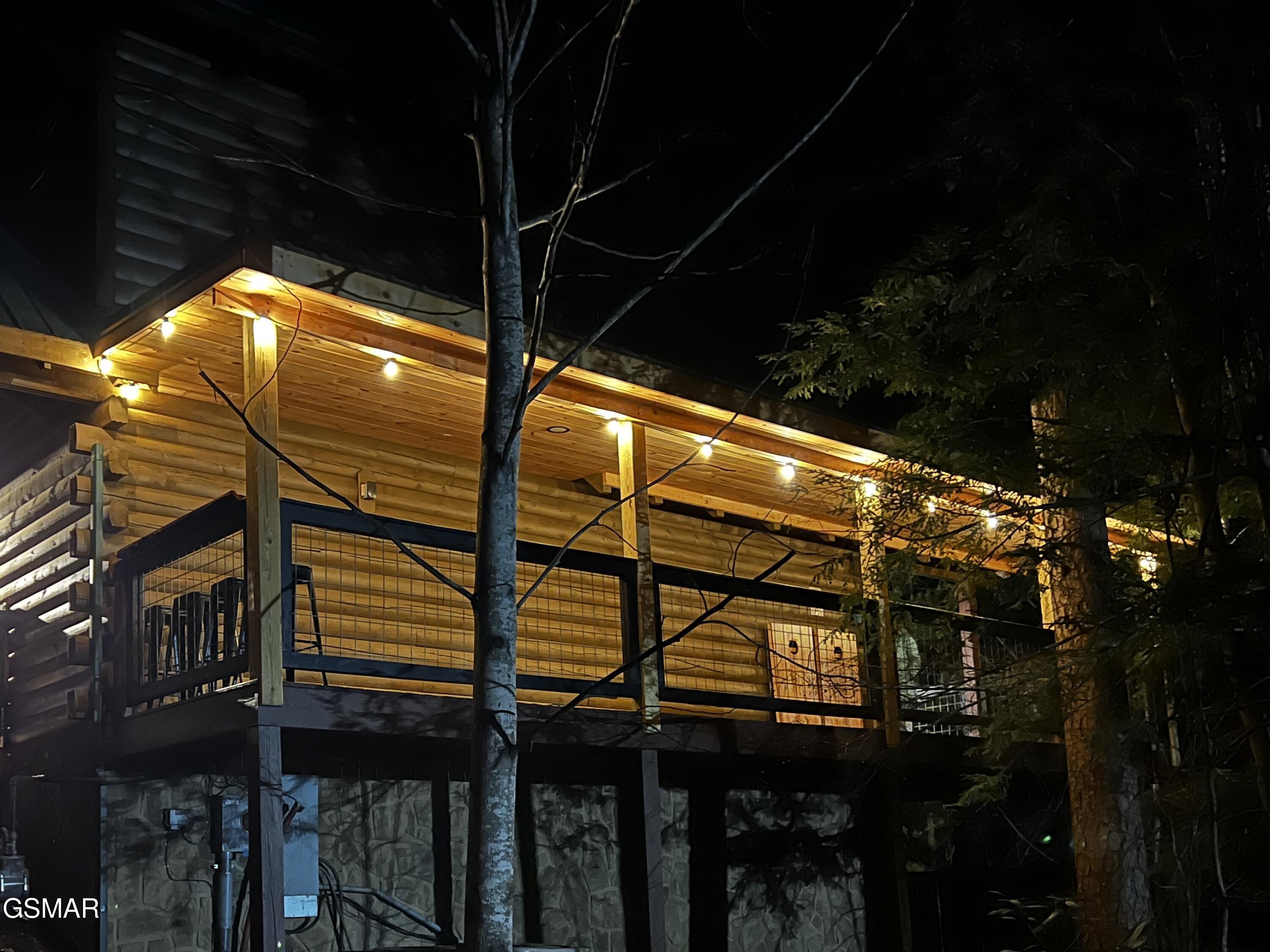 1615 Misty Hollow Way Gatlinburg TN 37738