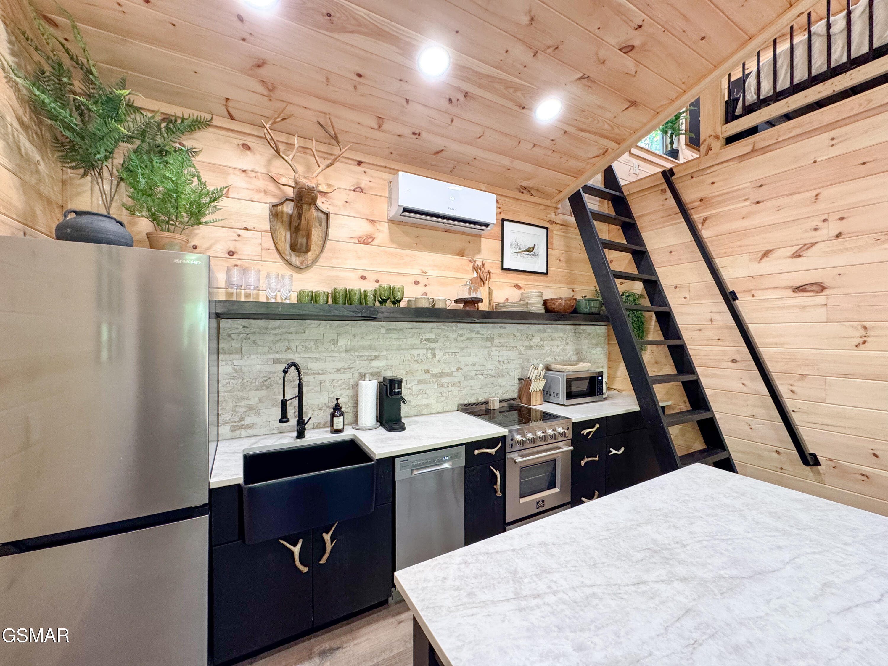 2338 Willow Lane Sevierville TN 37862