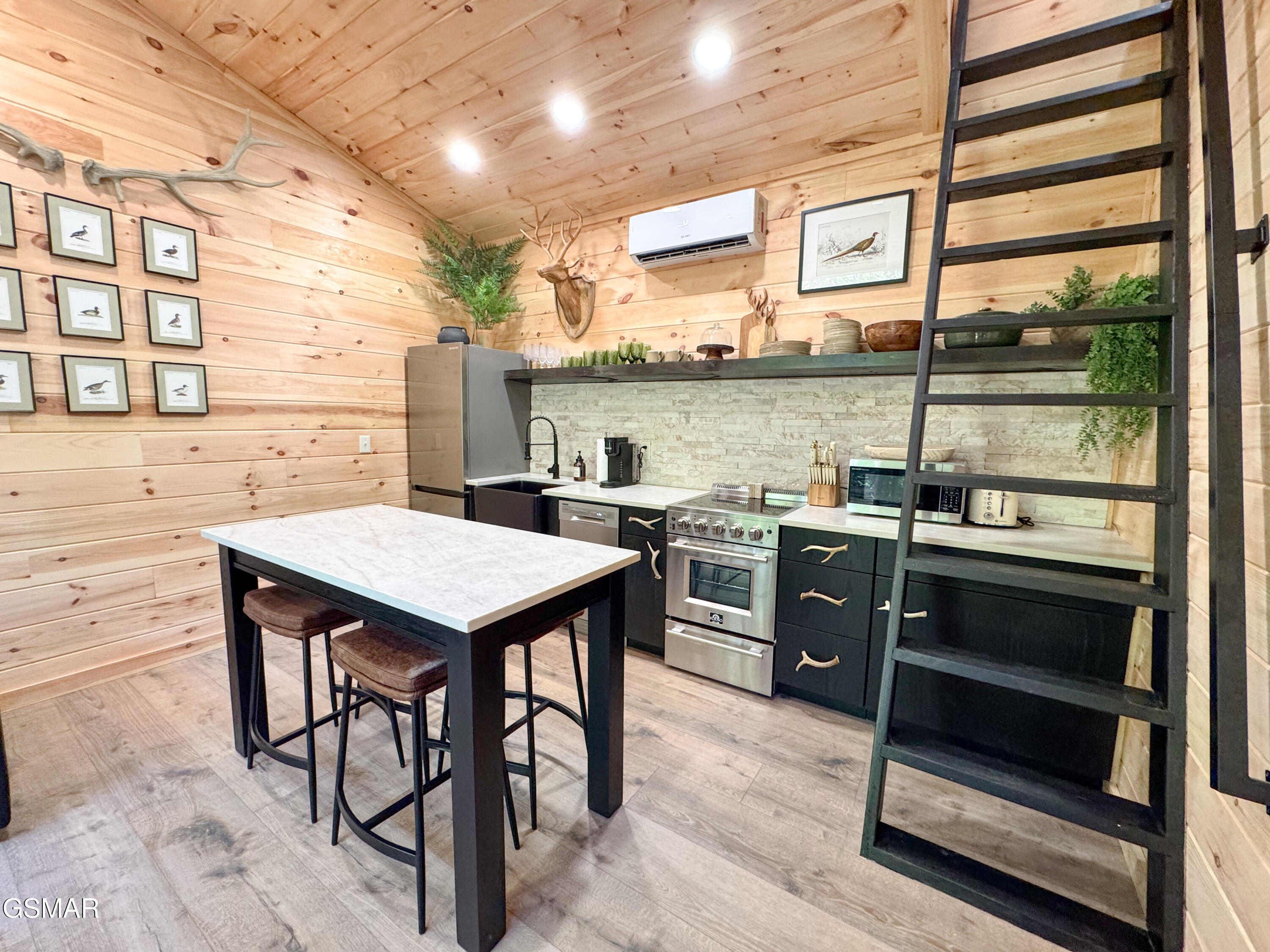 2338 Willow Lane Sevierville TN 37862