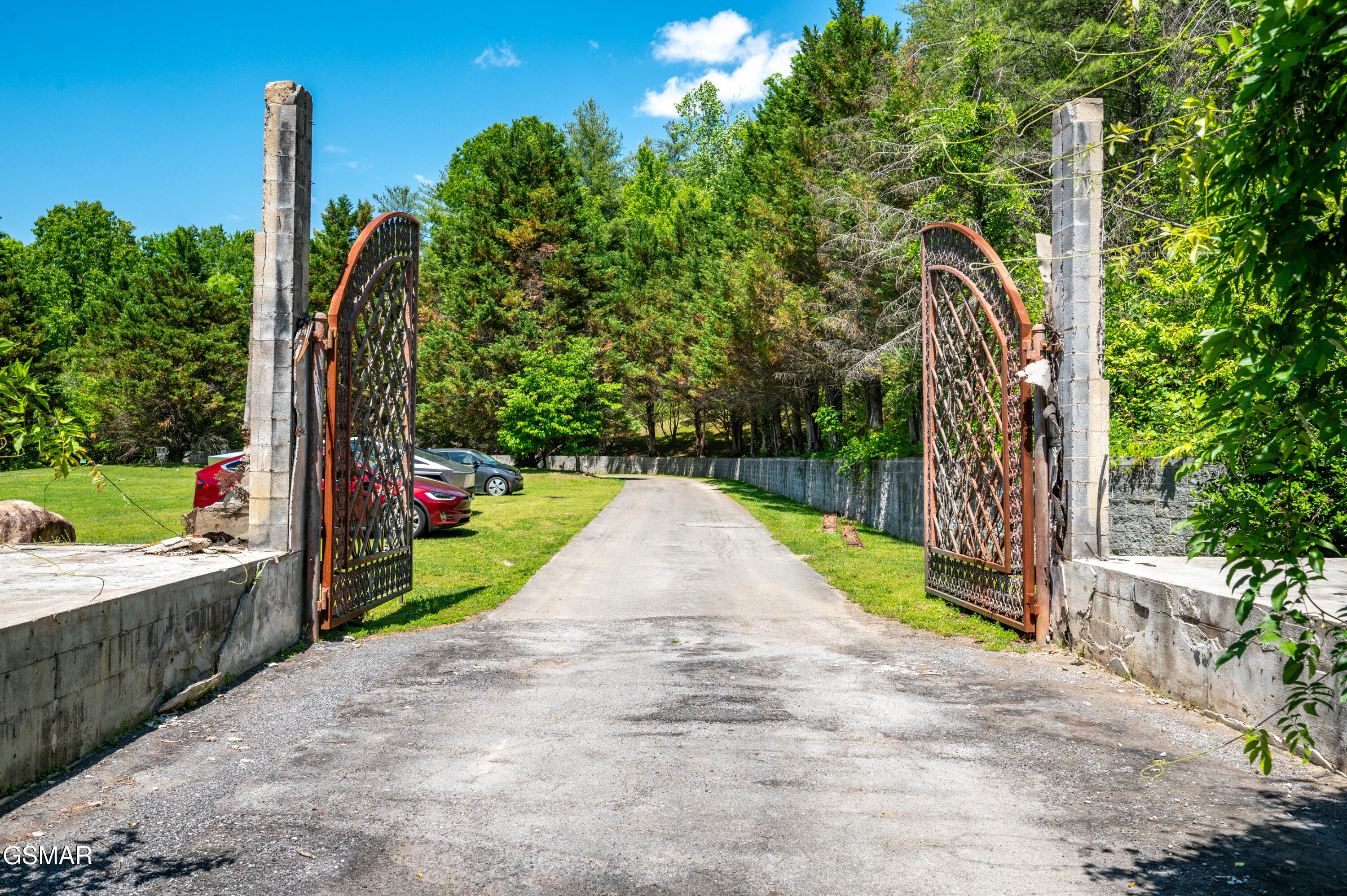 2315 Headrick Lead Sevierville TN 37862