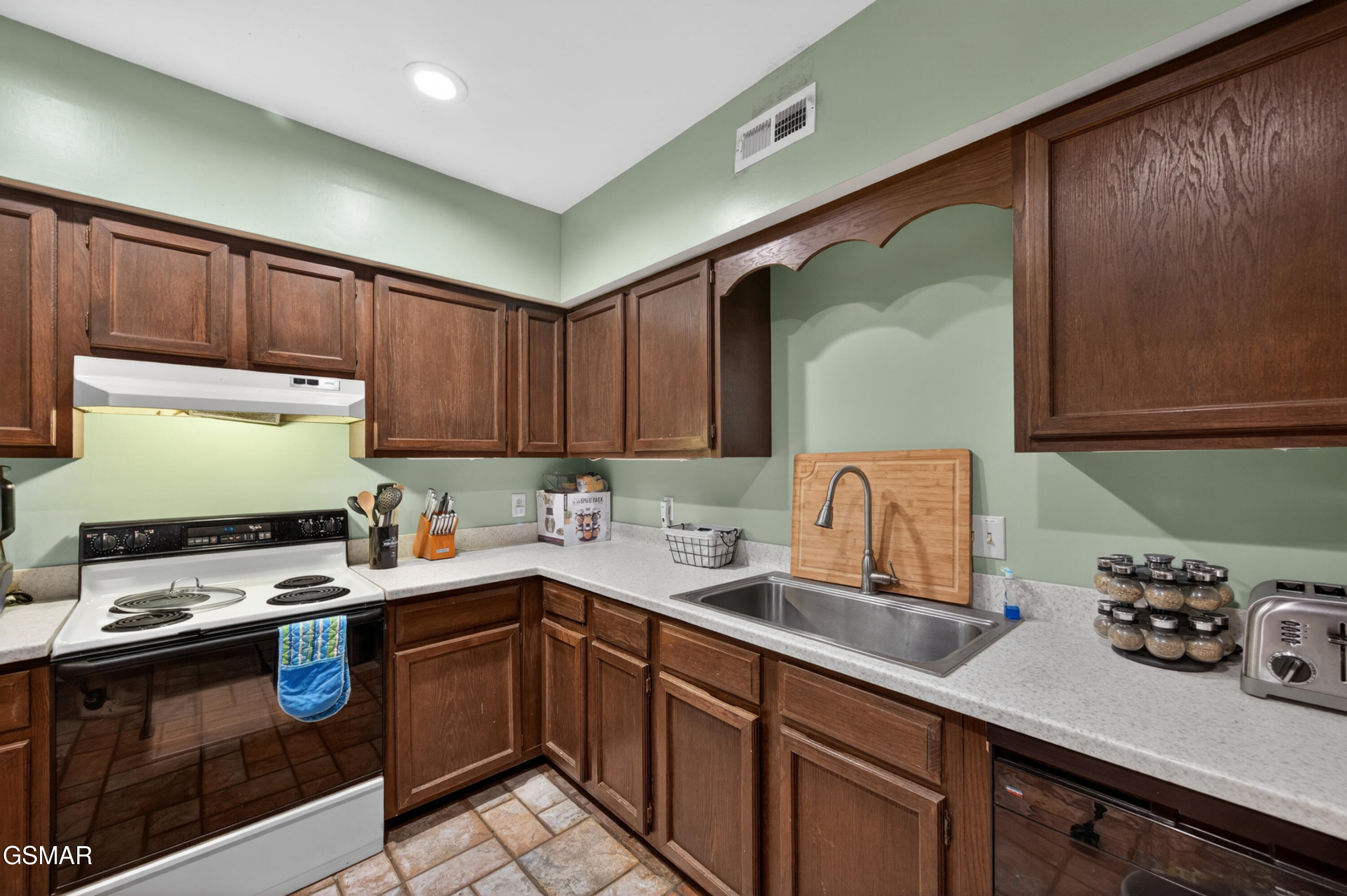 2315 Headrick Lead Sevierville TN 37862