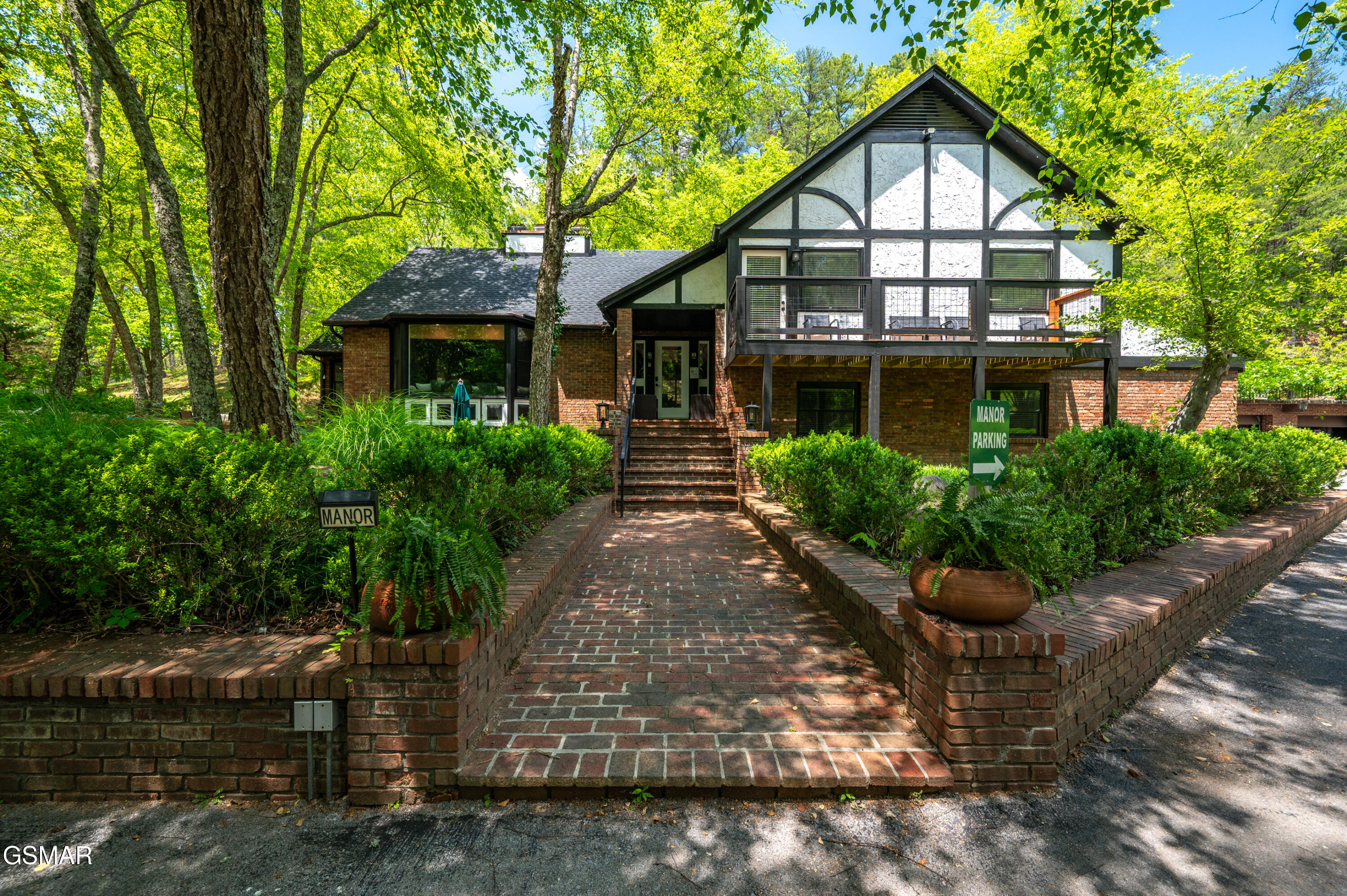 2315 Headrick Lead Sevierville TN 37862