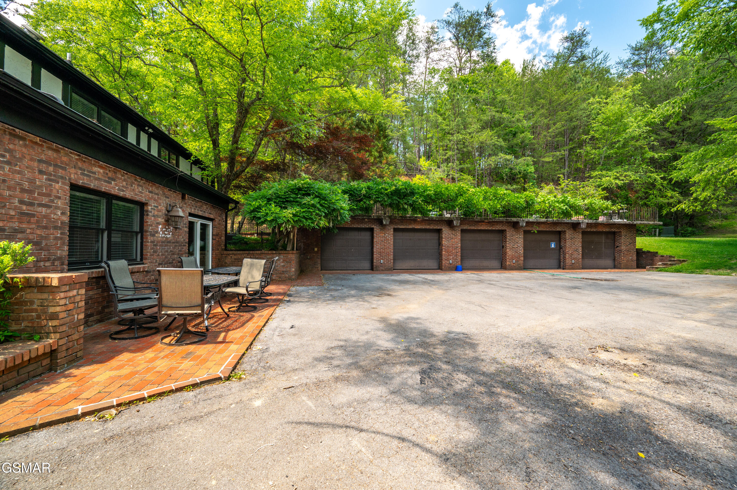2315 Headrick Lead Sevierville TN 37862