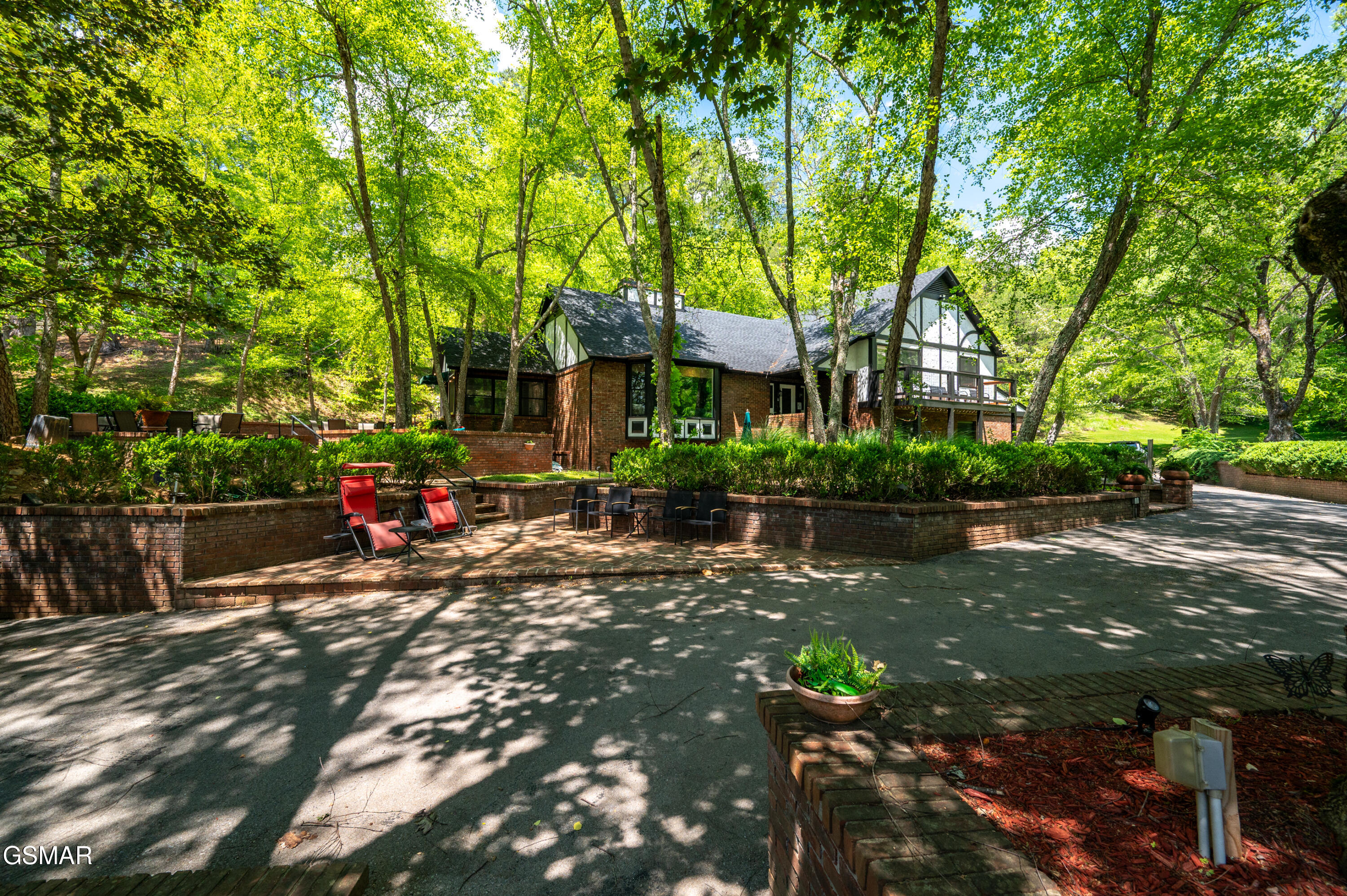 2315 Headrick Lead Sevierville TN 37862