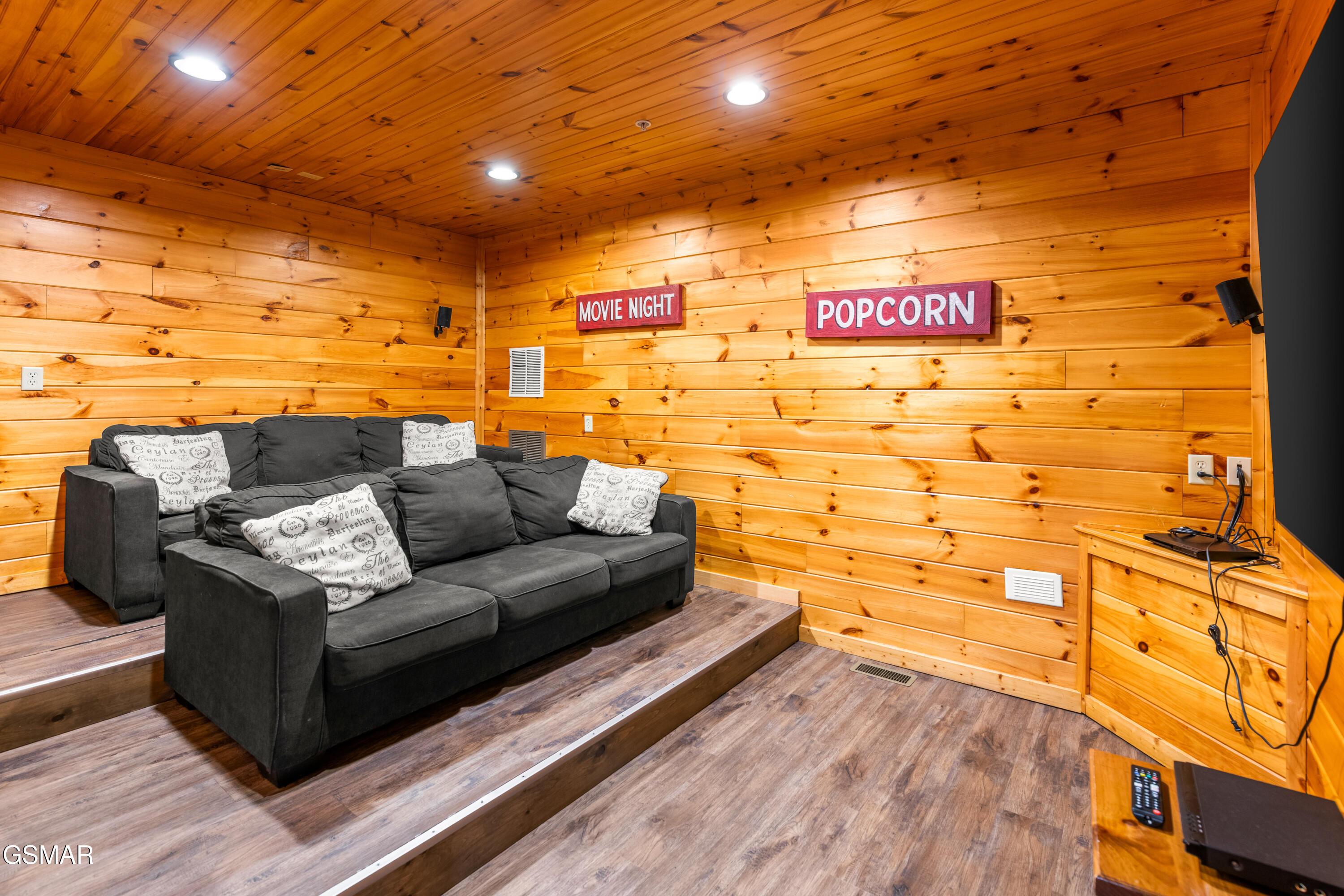 204 Dogwood Point Way Gatlinburg TN 37738