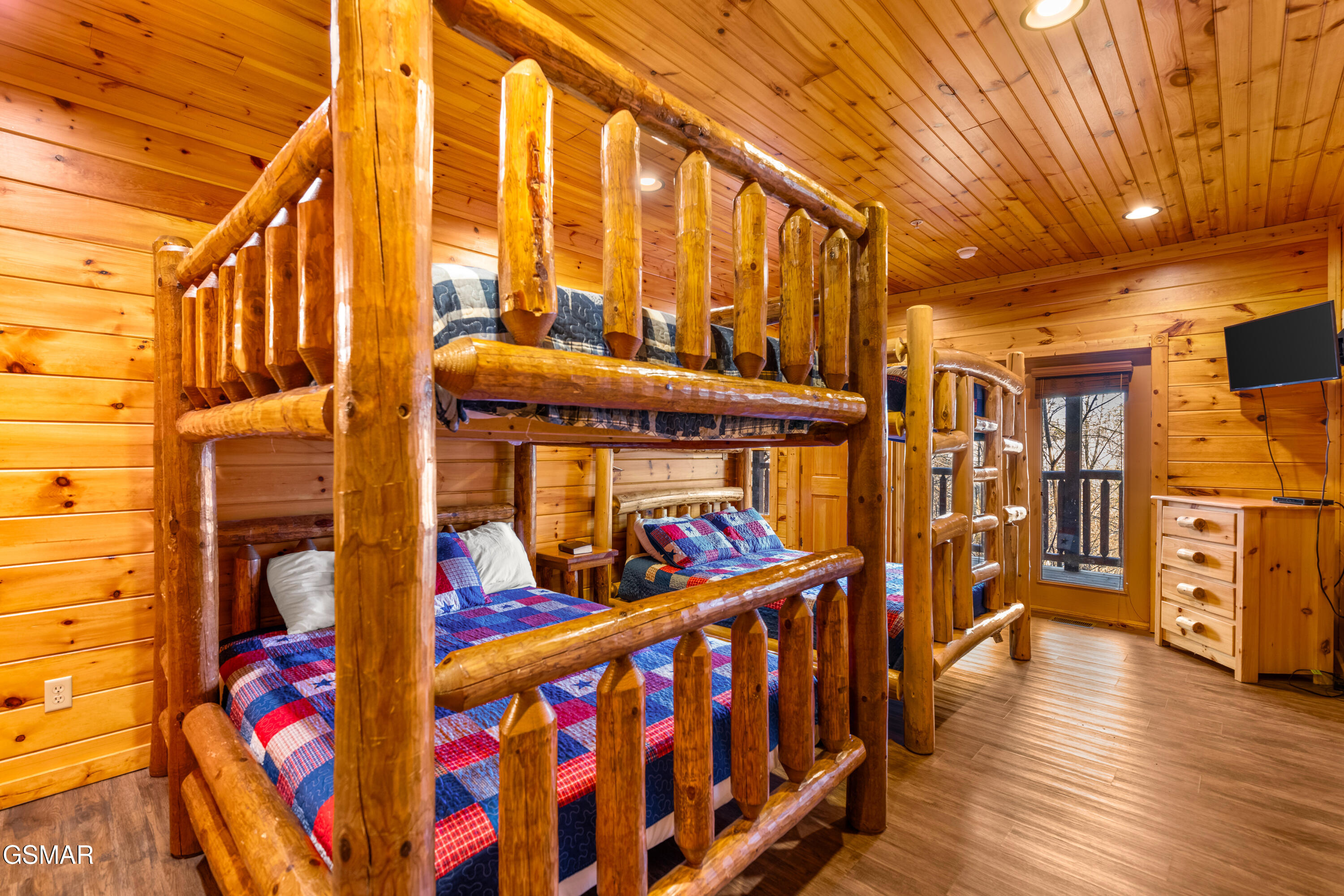 204 Dogwood Point Way Gatlinburg TN 37738