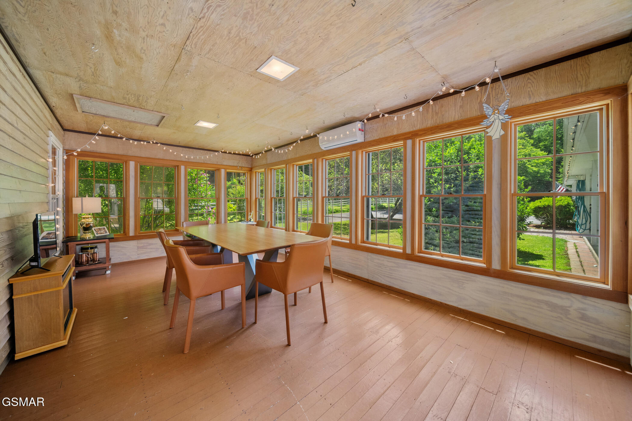 1139 Glades Road Gatlinburg TN 37738