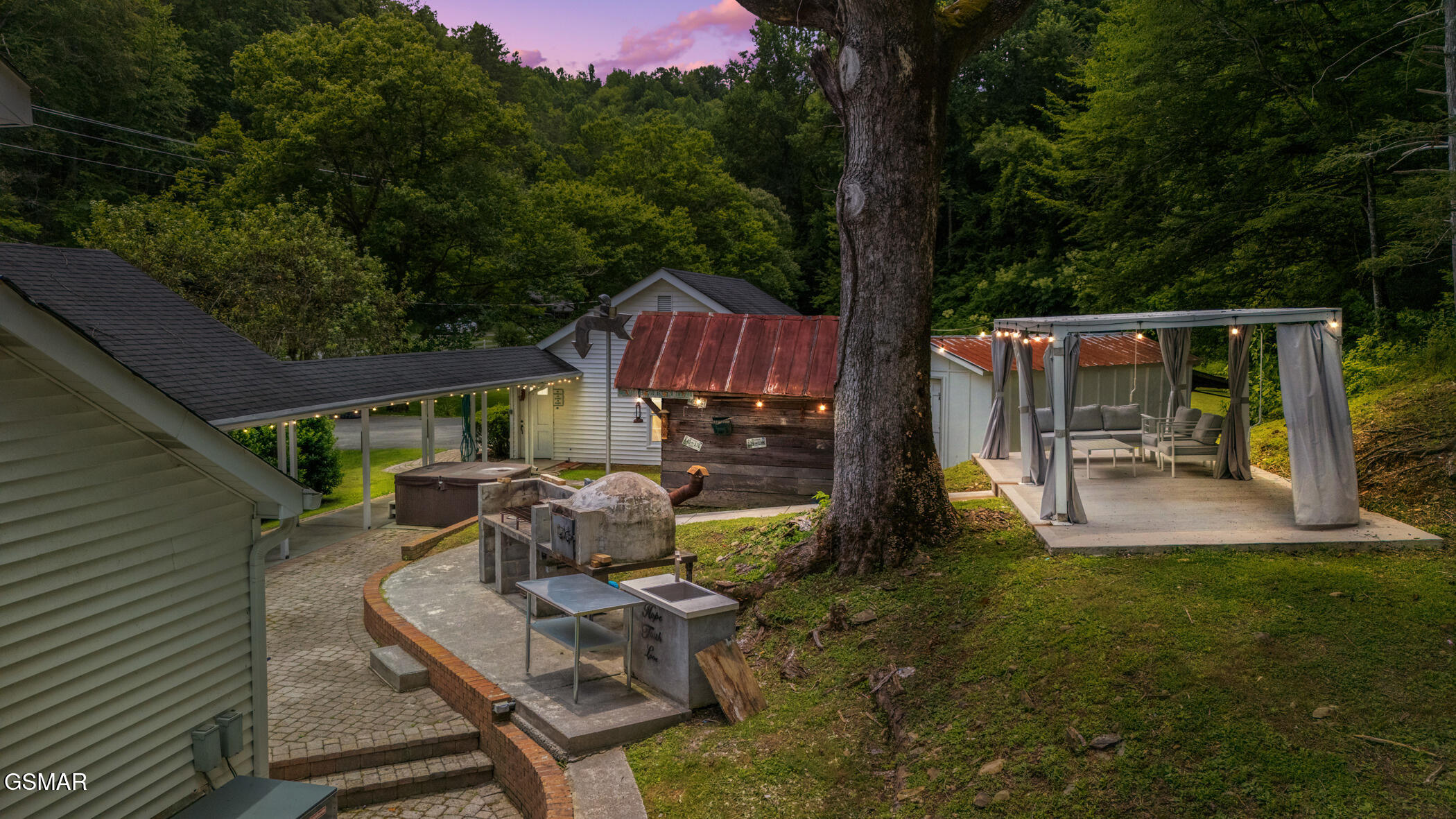 1139 Glades Road Gatlinburg TN 37738