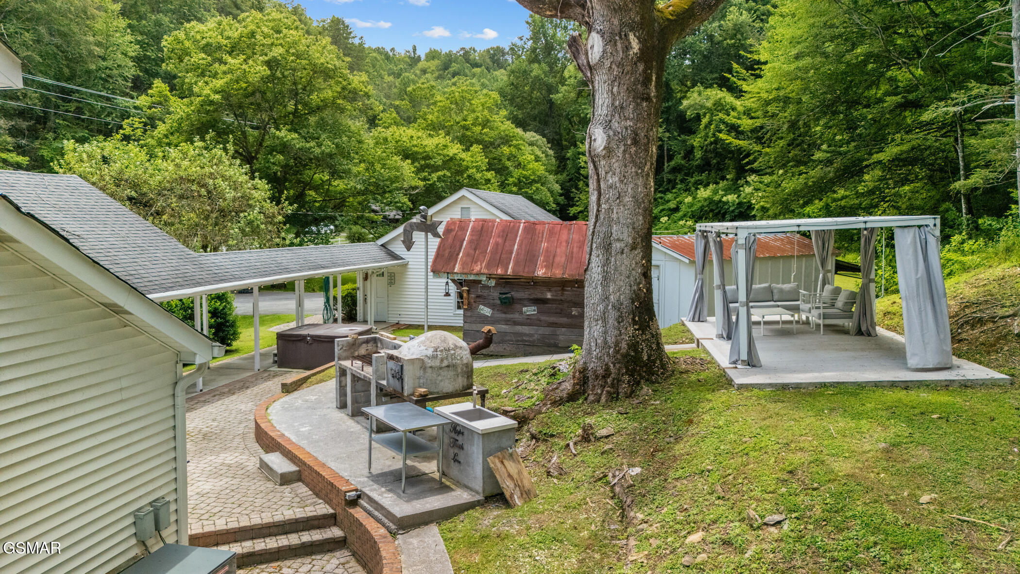 1139 Glades Road Gatlinburg TN 37738