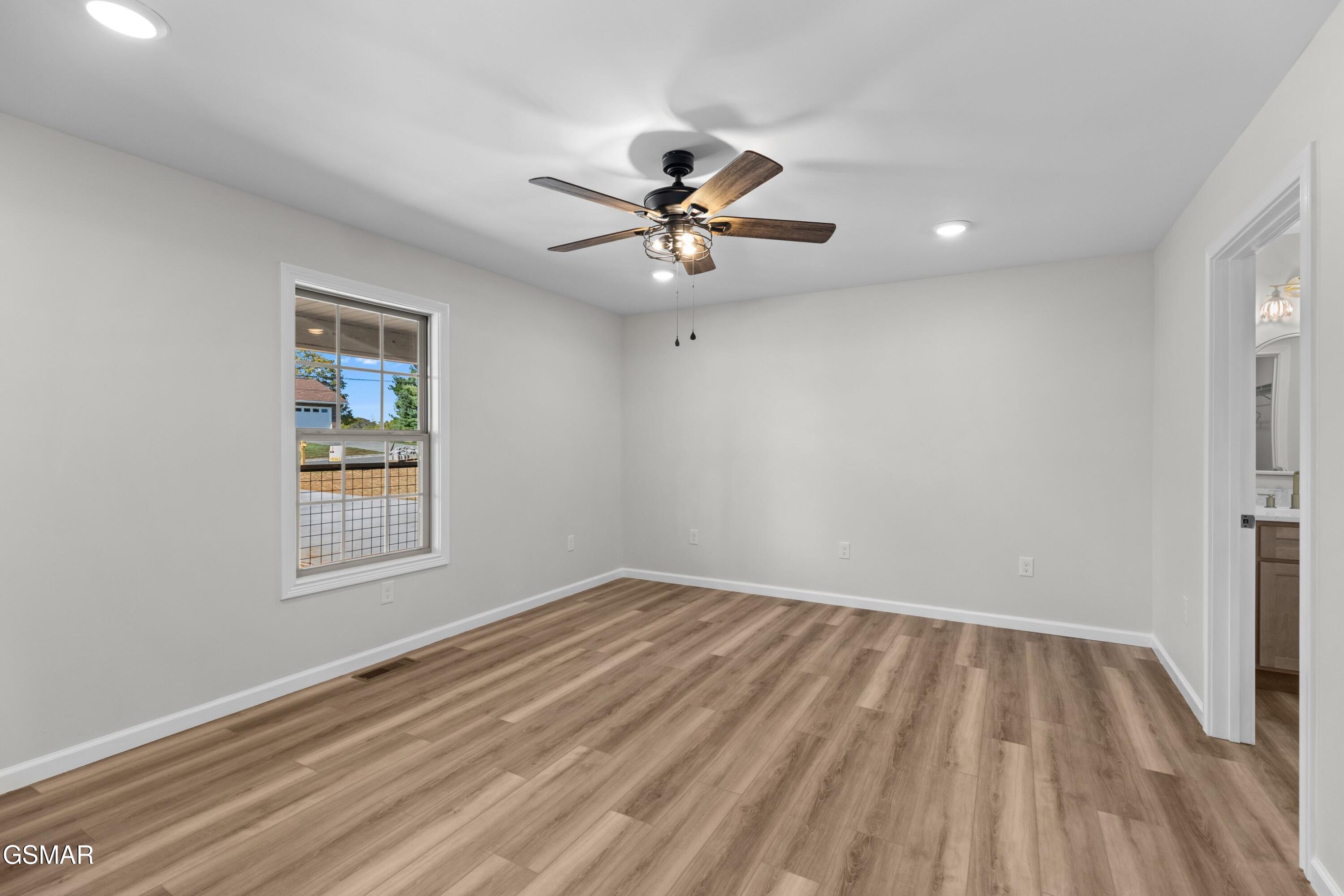 213 North Ridge Drive Parrottsville TN 37843