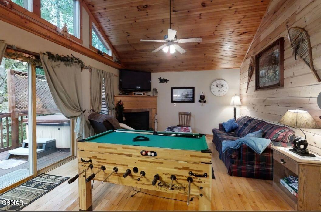 335 Greenwood Way Pigeon Forge TN 37863