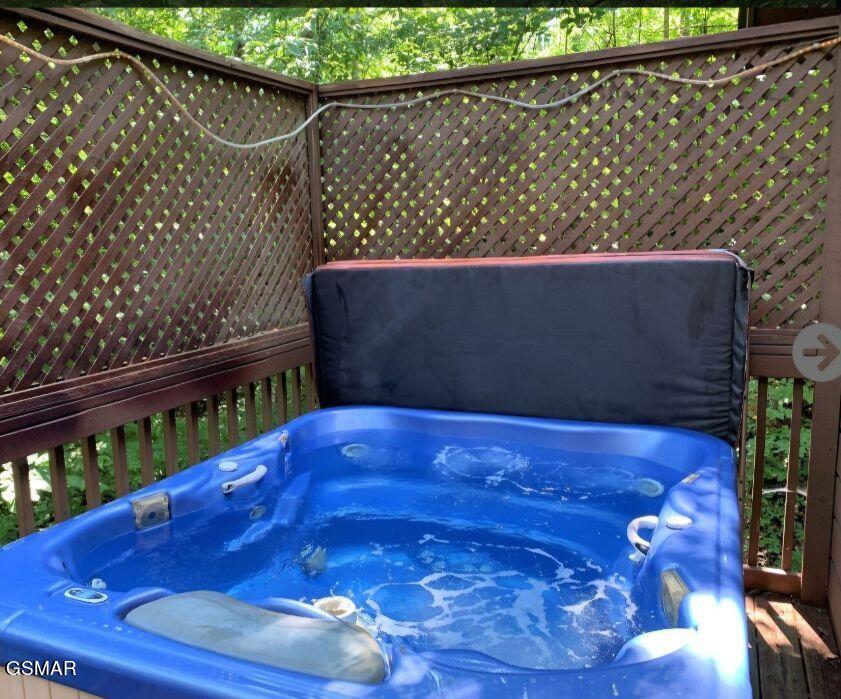 335 Greenwood Way Pigeon Forge TN 37863