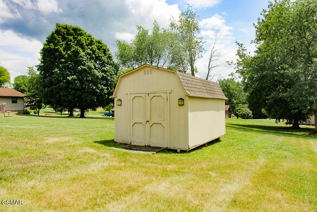 311 Newman Drive Kodak TN 37764