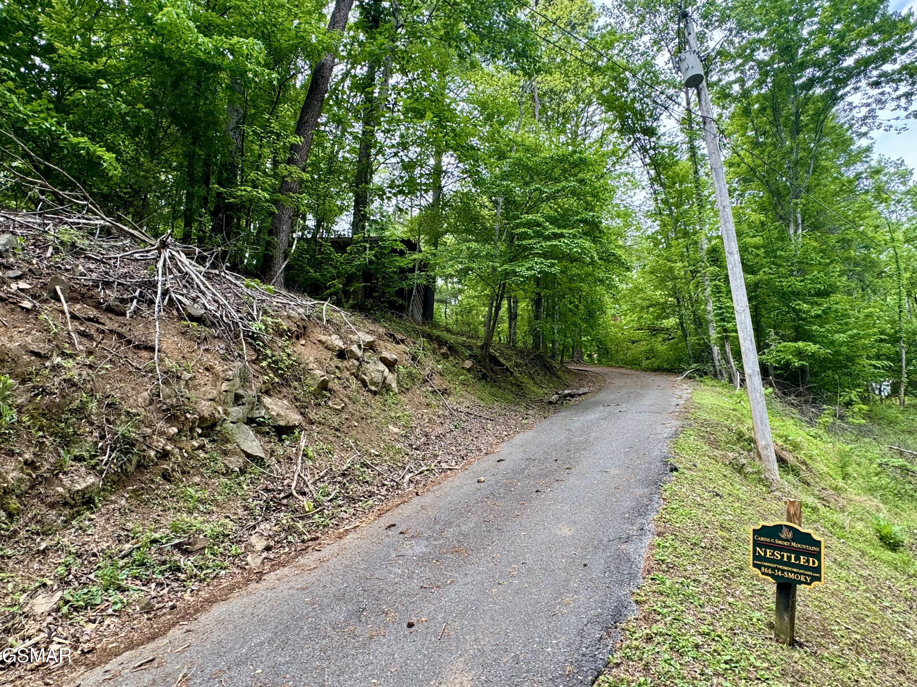2340 Avon Circle Sevierville TN 37876