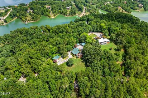 2452 Skyview Way Dandridge TN 37725