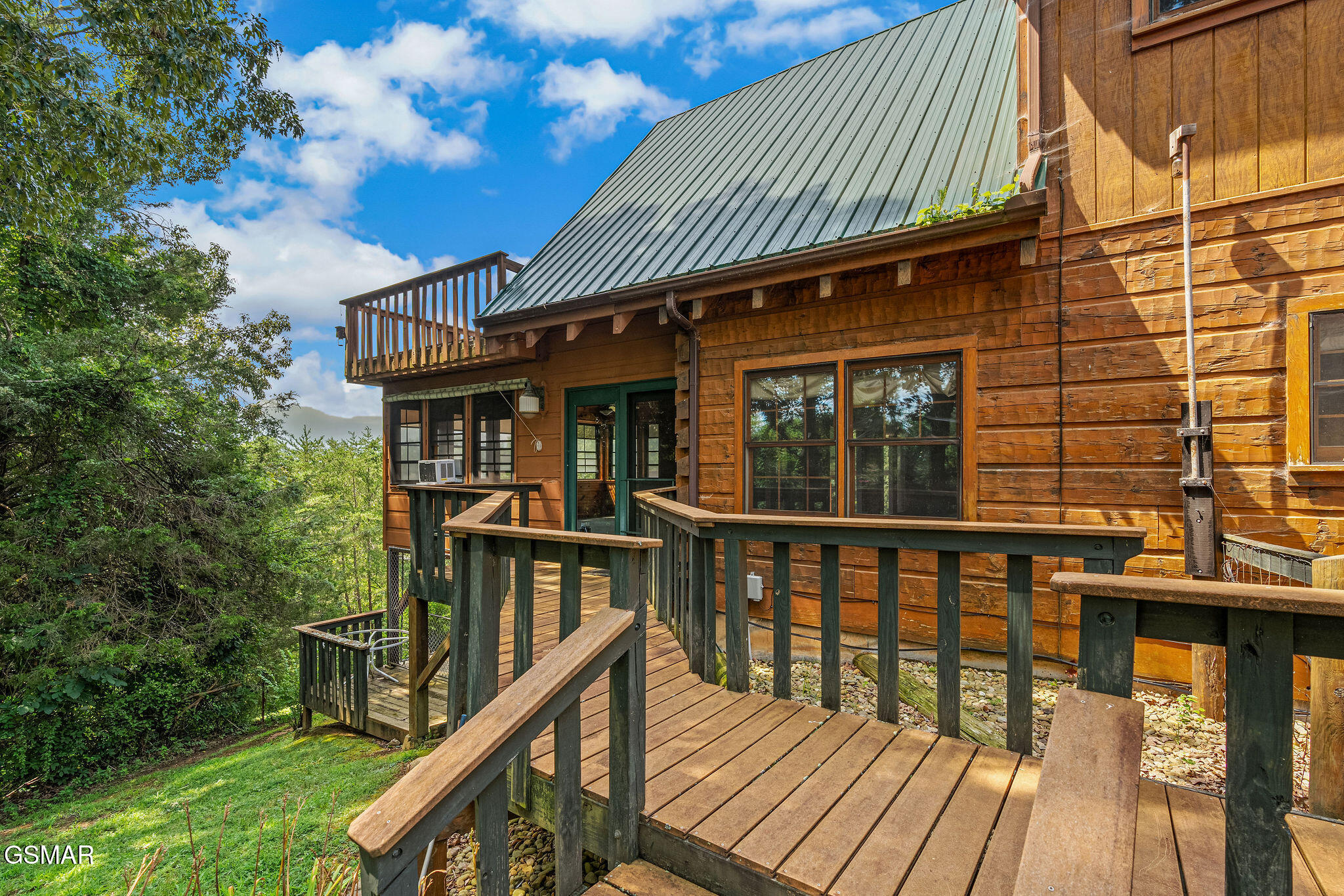 2452 Skyview Way Dandridge TN 37725