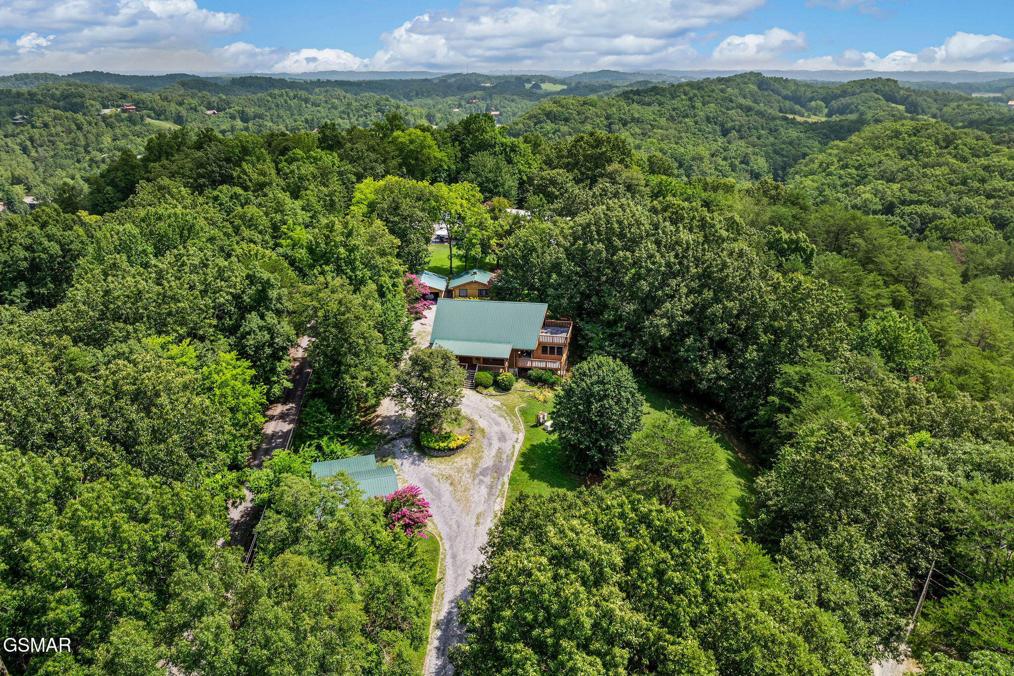 2452 Skyview Way Dandridge TN 37725