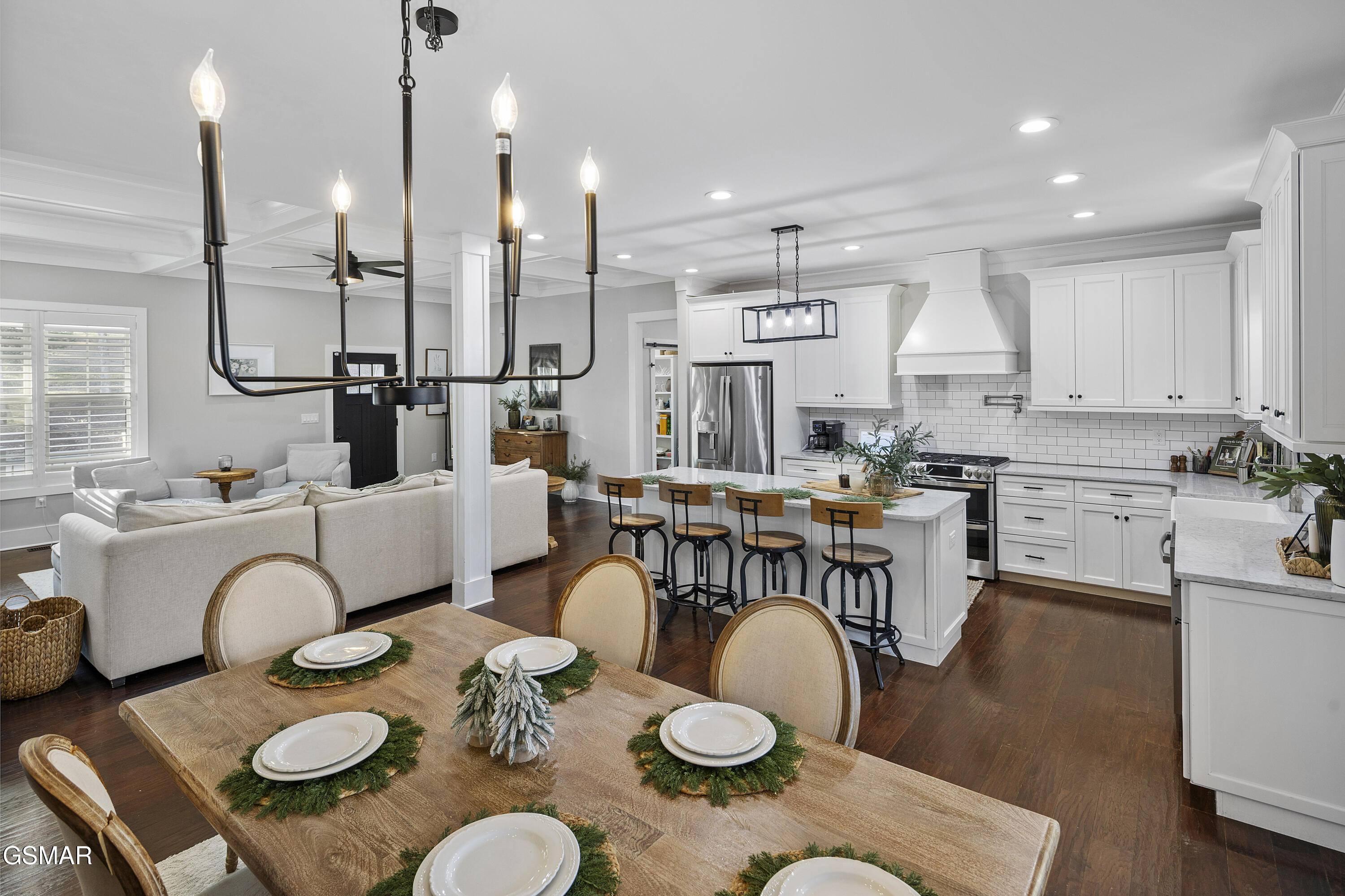 1235 Foxwood Drive Sevierville TN 37862