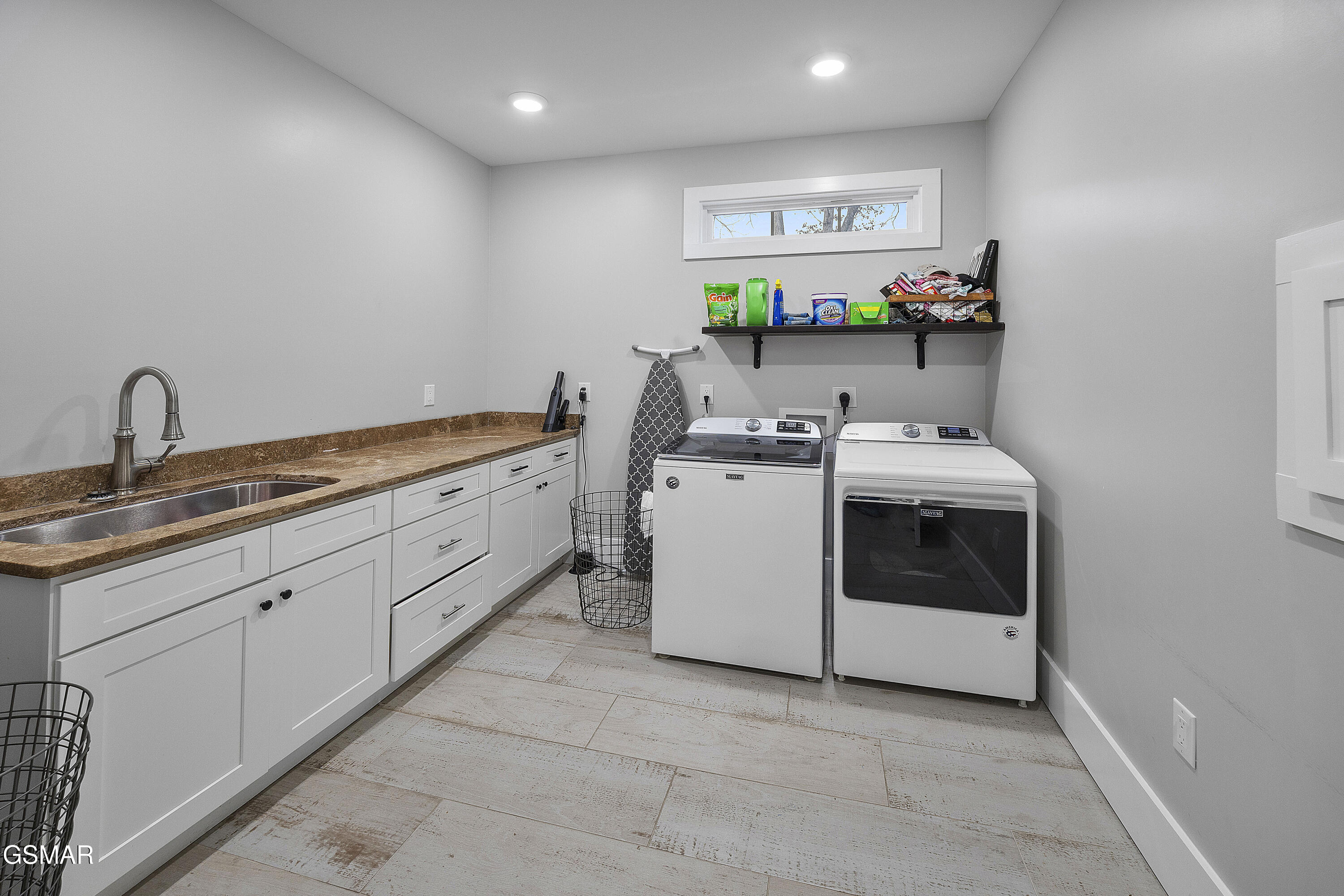 1235 Foxwood Drive Sevierville TN 37862