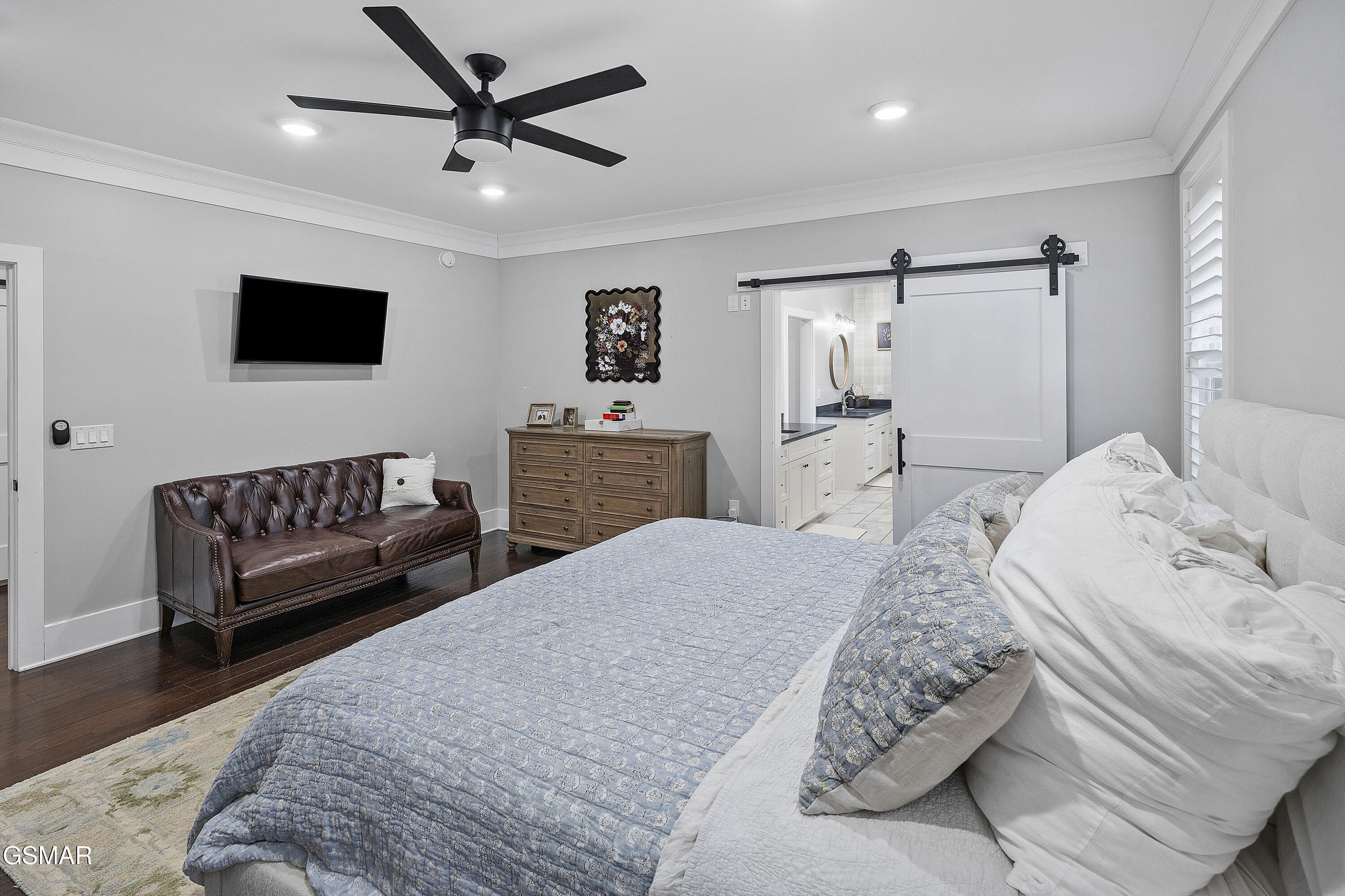 1235 Foxwood Drive Sevierville TN 37862