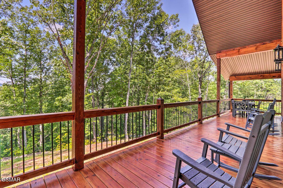 3805 Pleasant View Lane Sevierville TN 37862