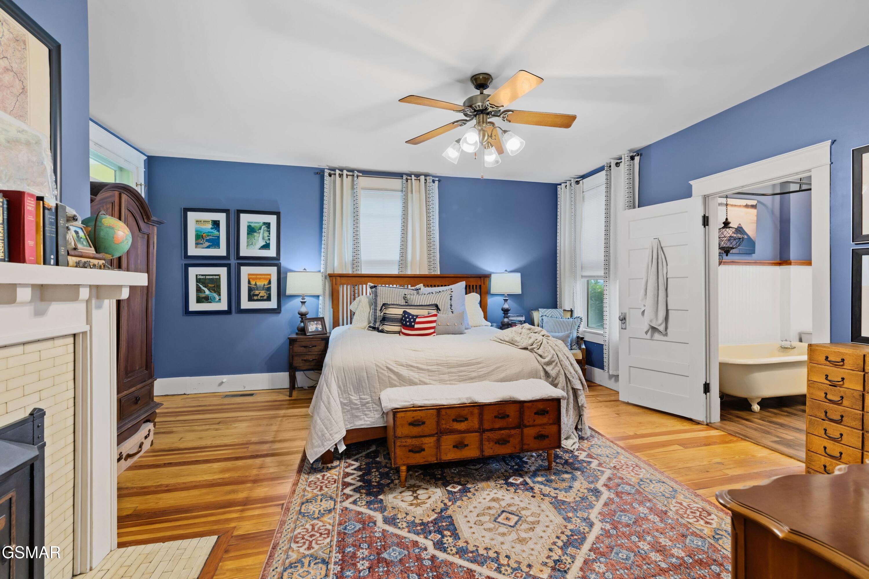 1014 Hillview Drive Dandridge TN 37725