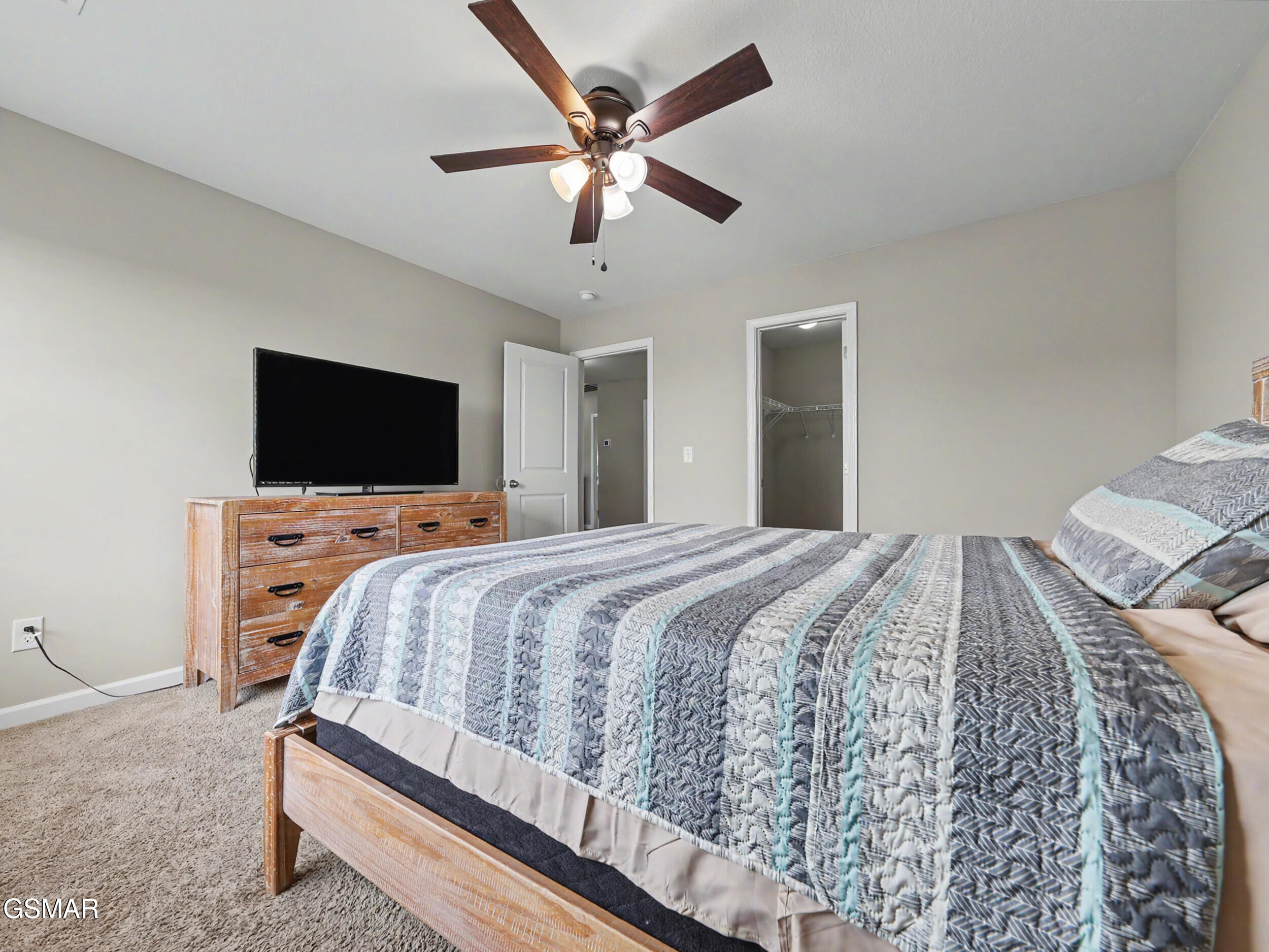 2738 Vista Meadows Lane Sevierville TN 37876