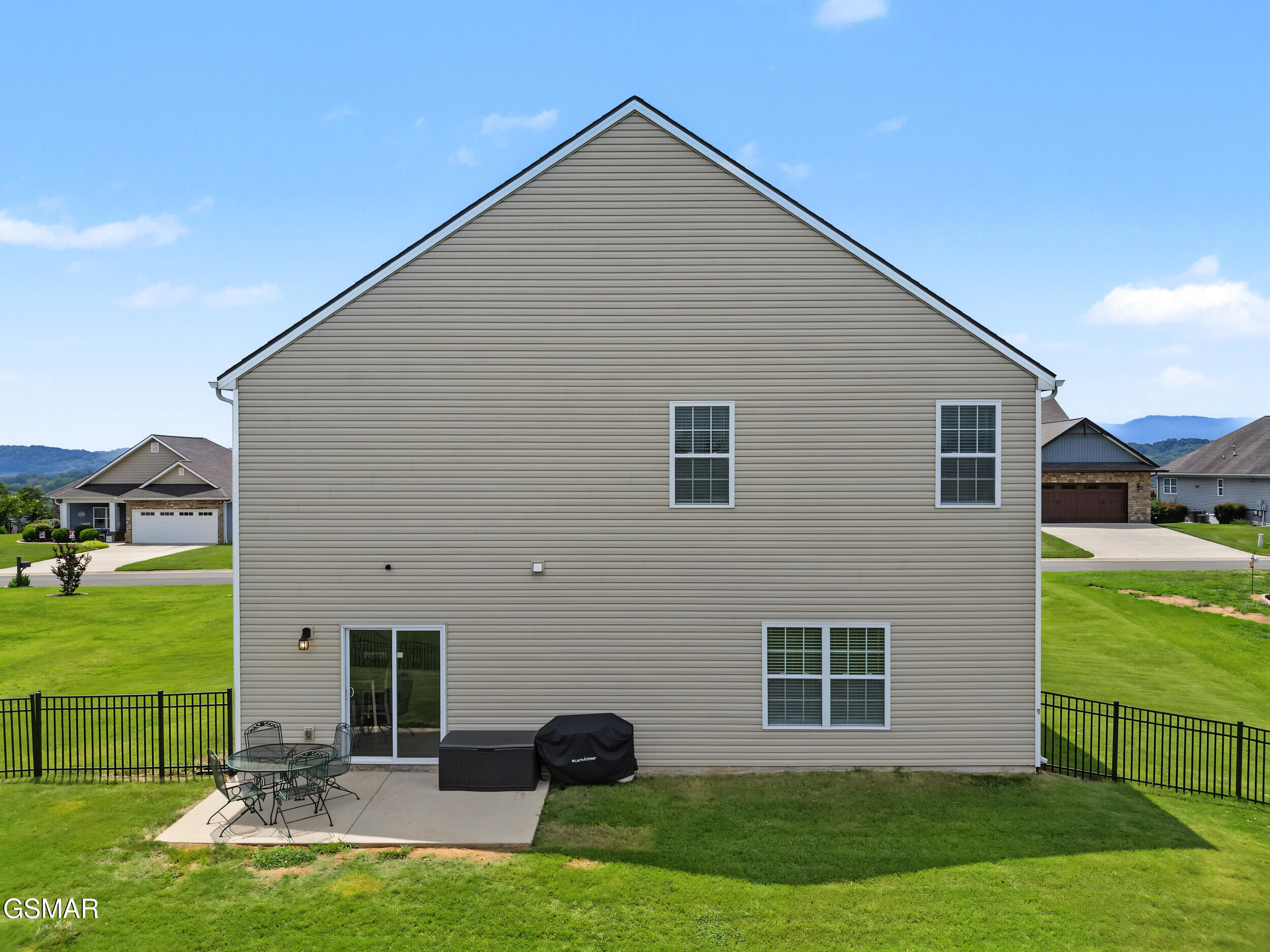 2738 Vista Meadows Lane Sevierville TN 37876