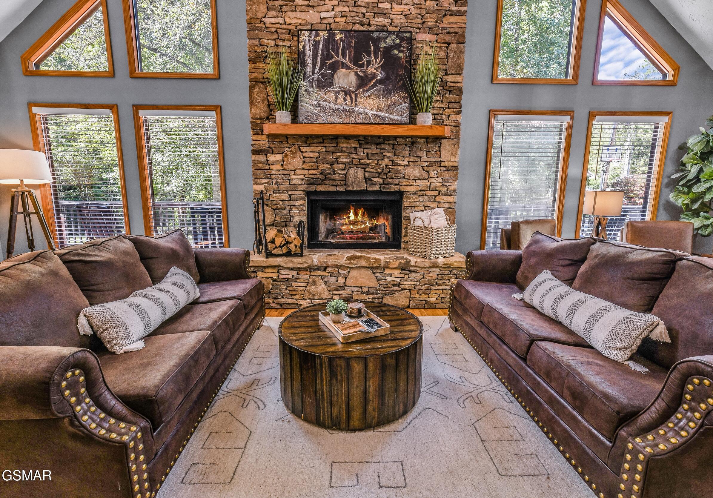 1932 Creek Hollow Way Sevierville TN 37876