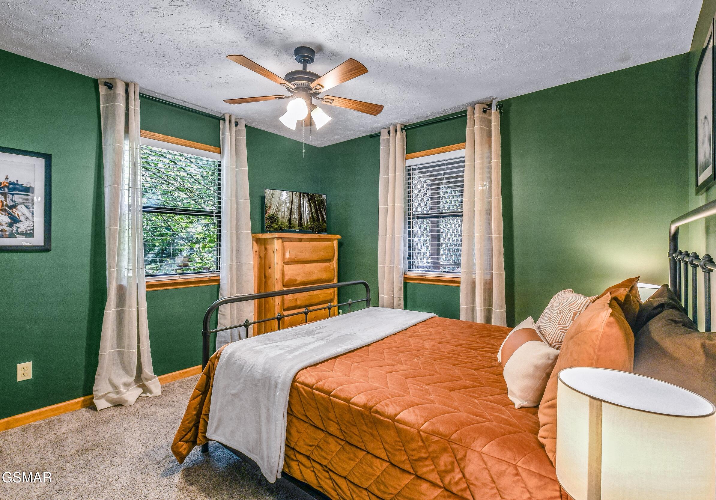 1932 Creek Hollow Way Sevierville TN 37876