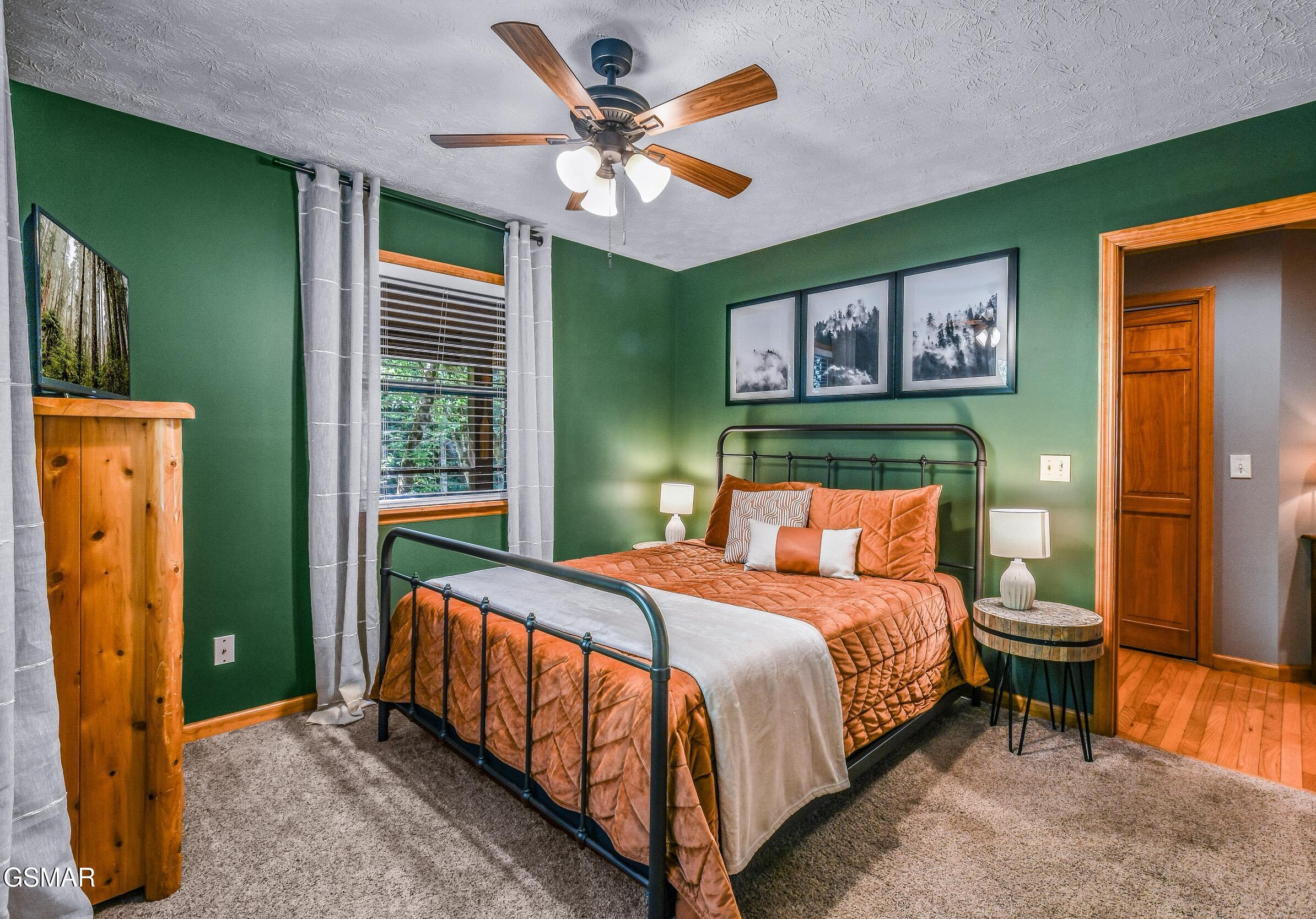 1932 Creek Hollow Way Sevierville TN 37876