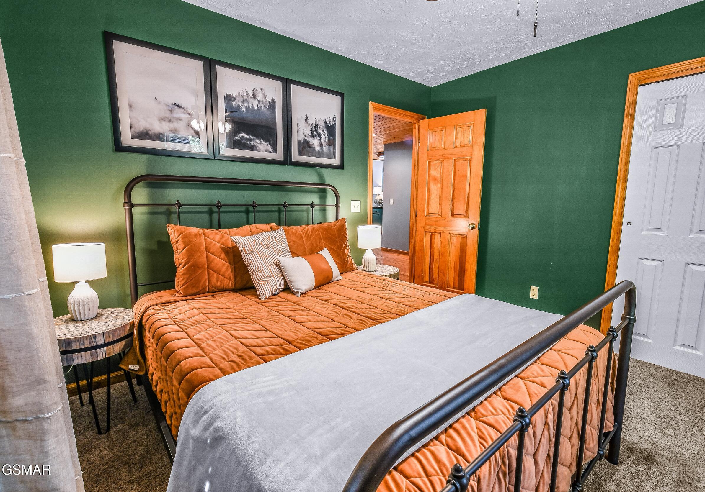 1932 Creek Hollow Way Sevierville TN 37876