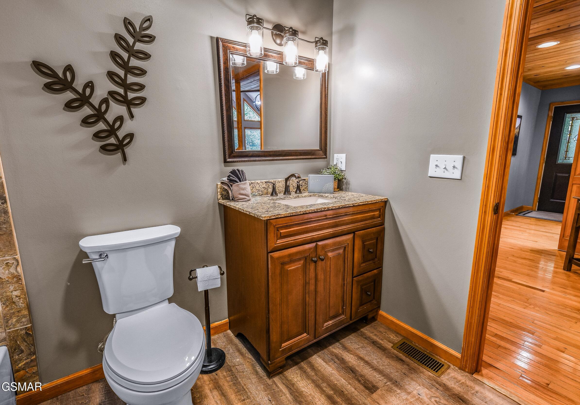 1932 Creek Hollow Way Sevierville TN 37876