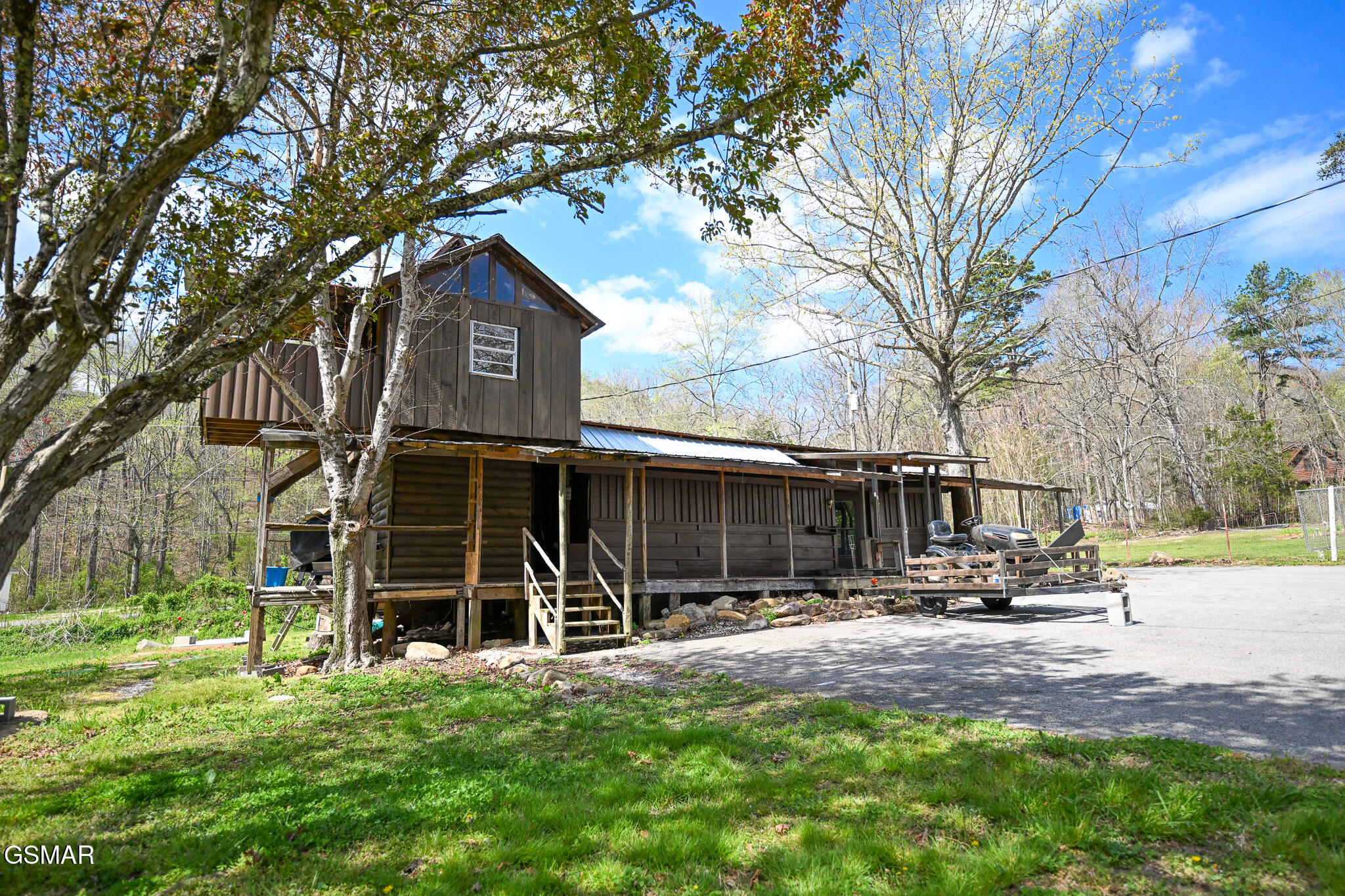 1941 Bluff Mountain Road Sevierville TN 37876