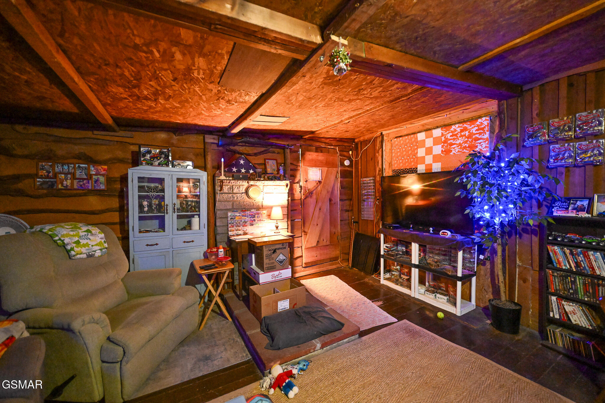 1941 Bluff Mountain Road Sevierville TN 37876