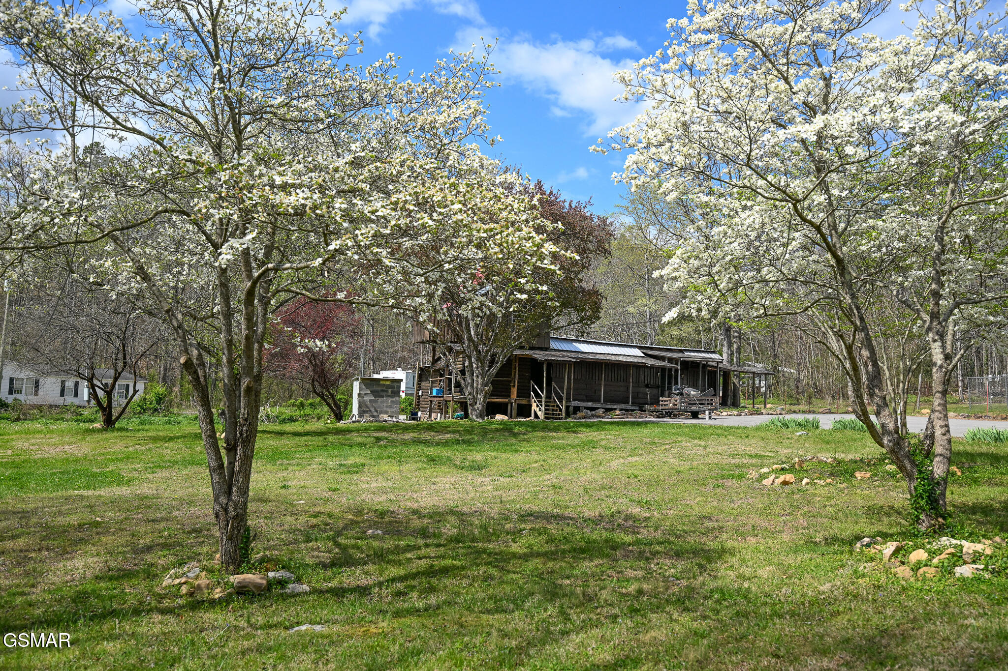 1941 Bluff Mountain Road Sevierville TN 37876