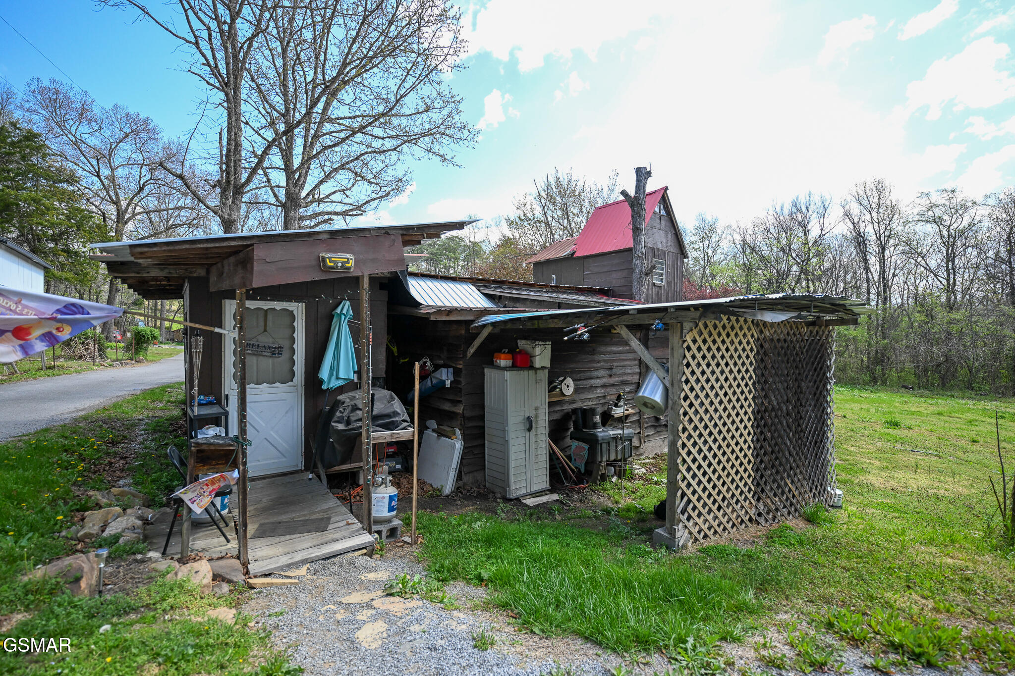 1941 Bluff Mountain Road Sevierville TN 37876