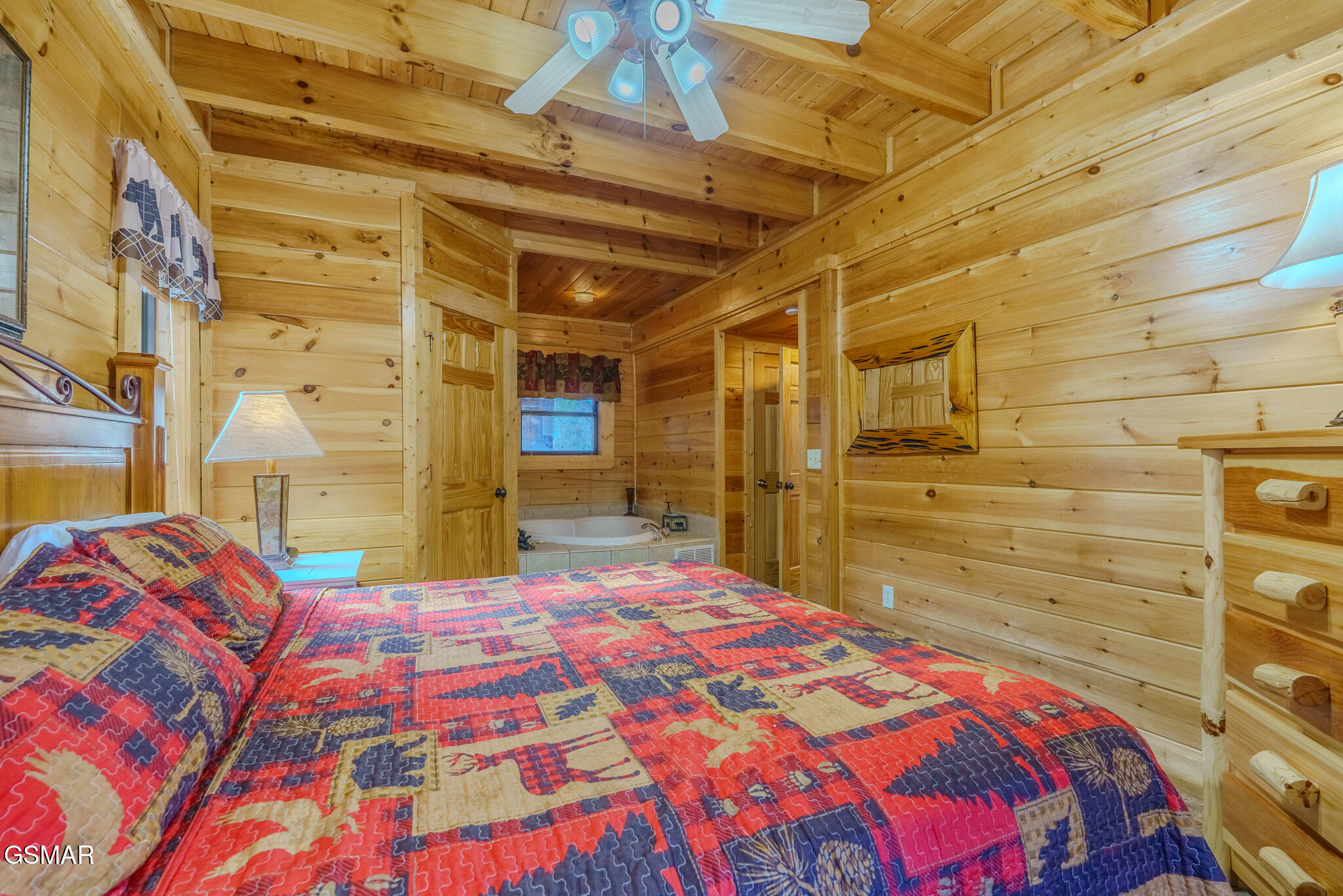 2010 Bear Creek Way Pigeon Forge TN 37862