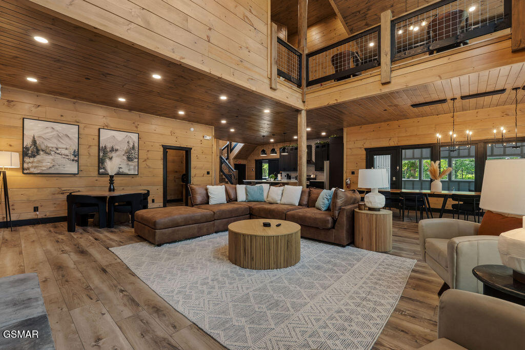 2215 Sawmill Cv Drive Sevierville TN 37862
