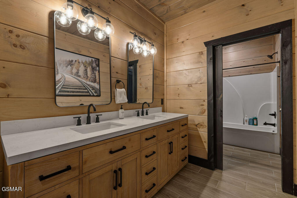 2215 Sawmill Cv Drive Sevierville TN 37862