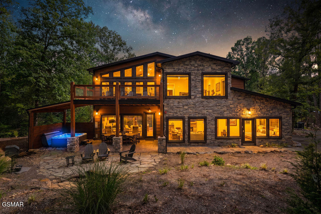 2215 Sawmill Cv Drive Sevierville TN 37862