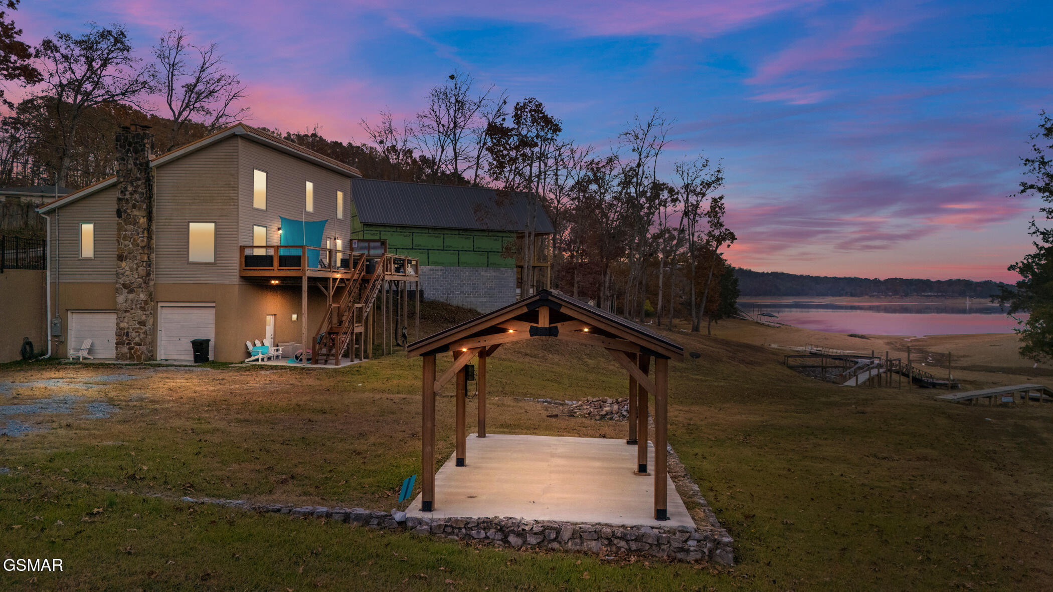 1448 Dover Lane Dandridge TN 37725