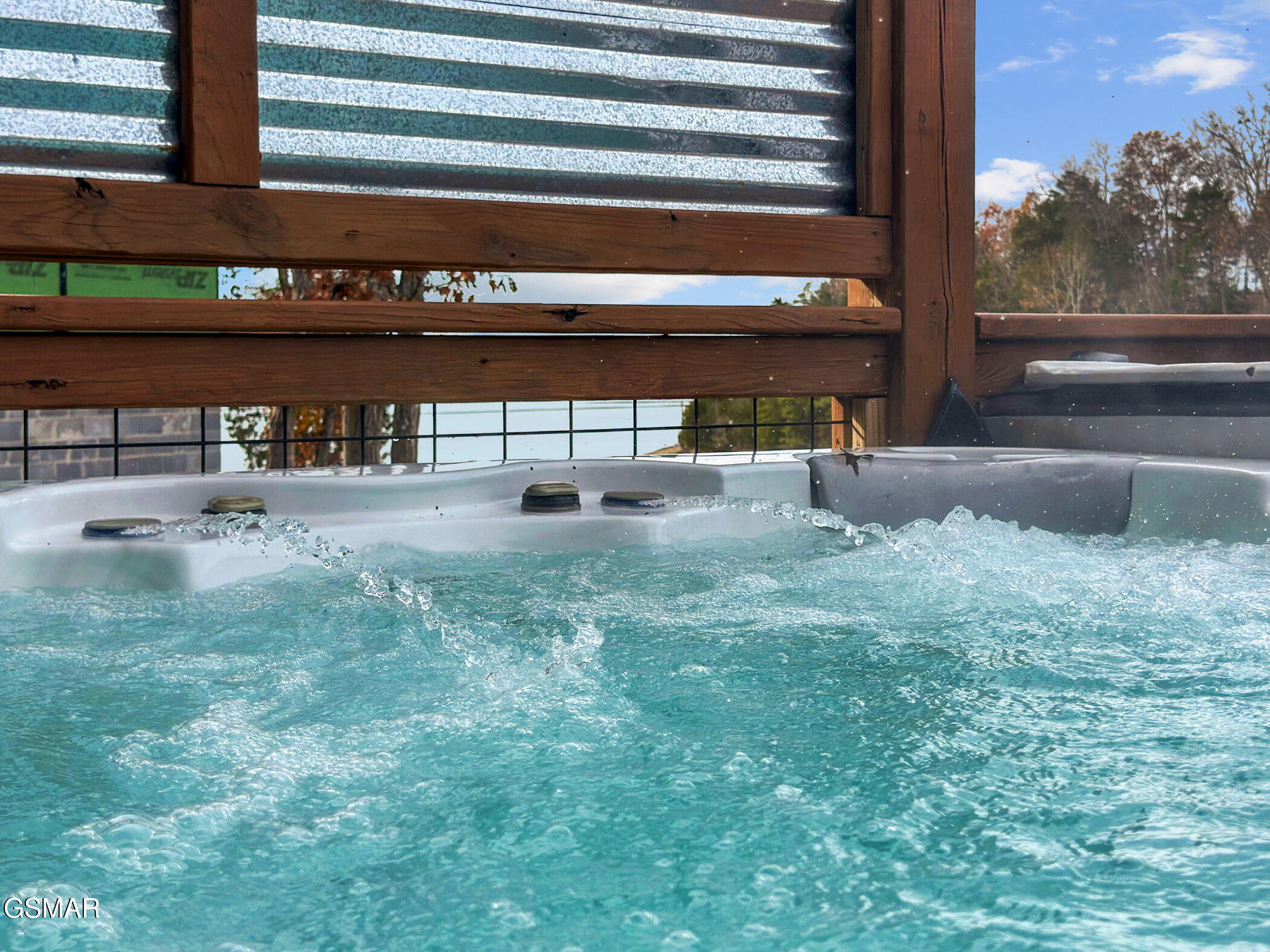 1448 Dover Lane Dandridge TN 37725