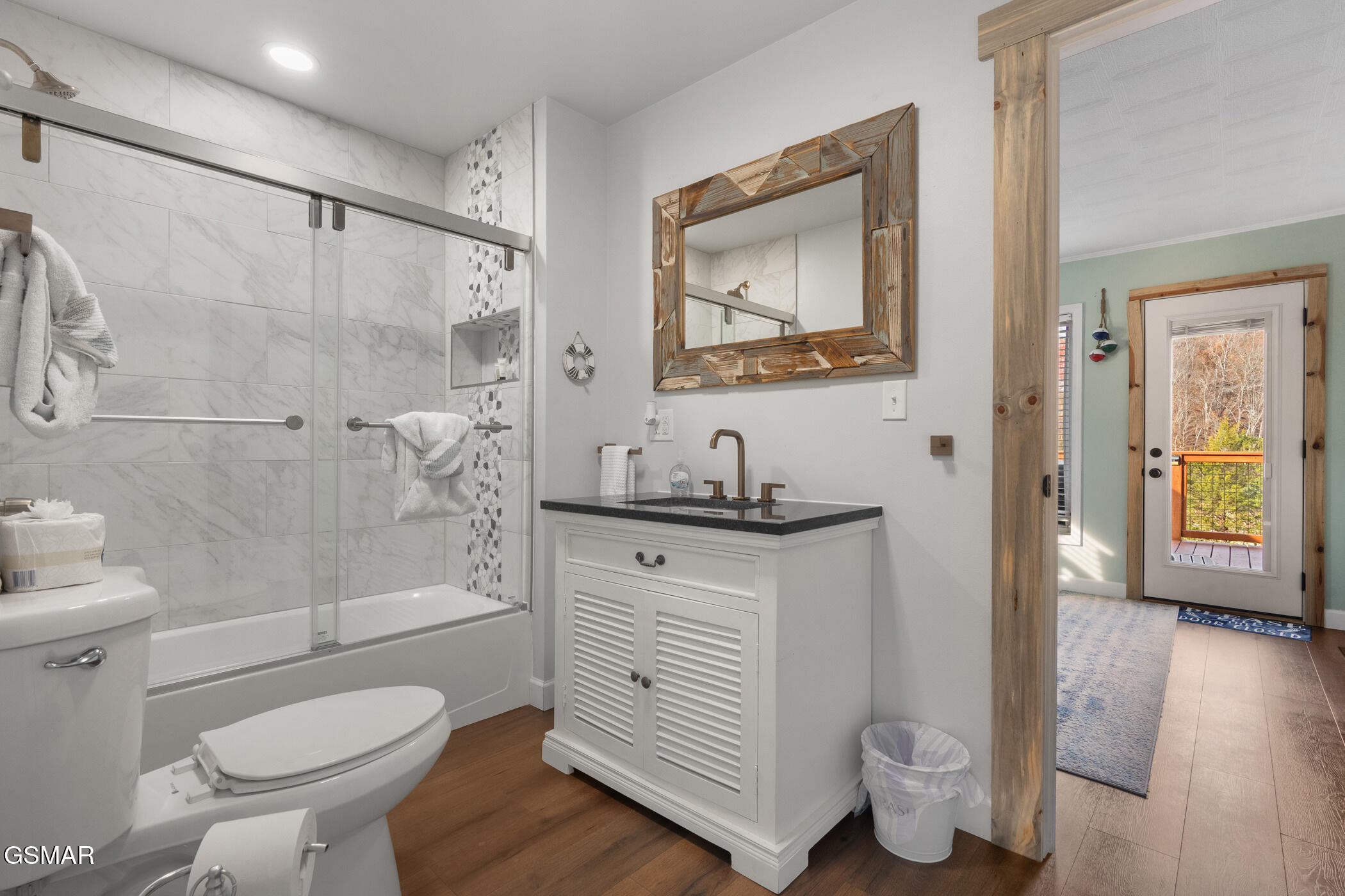 1448 Dover Lane Dandridge TN 37725