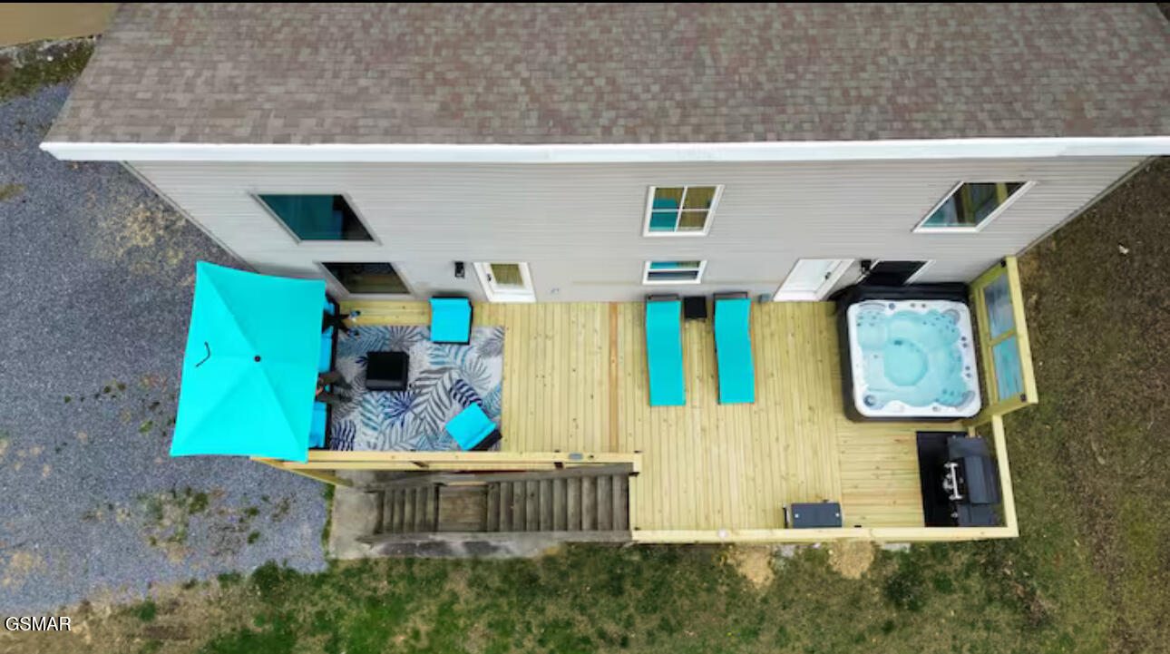 1448 Dover Lane Dandridge TN 37725