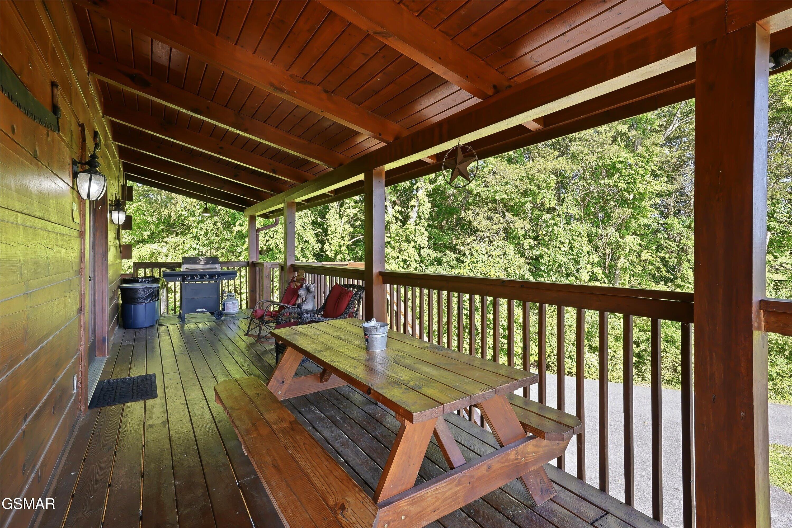1824 Trout Way Sevierville TN 37862