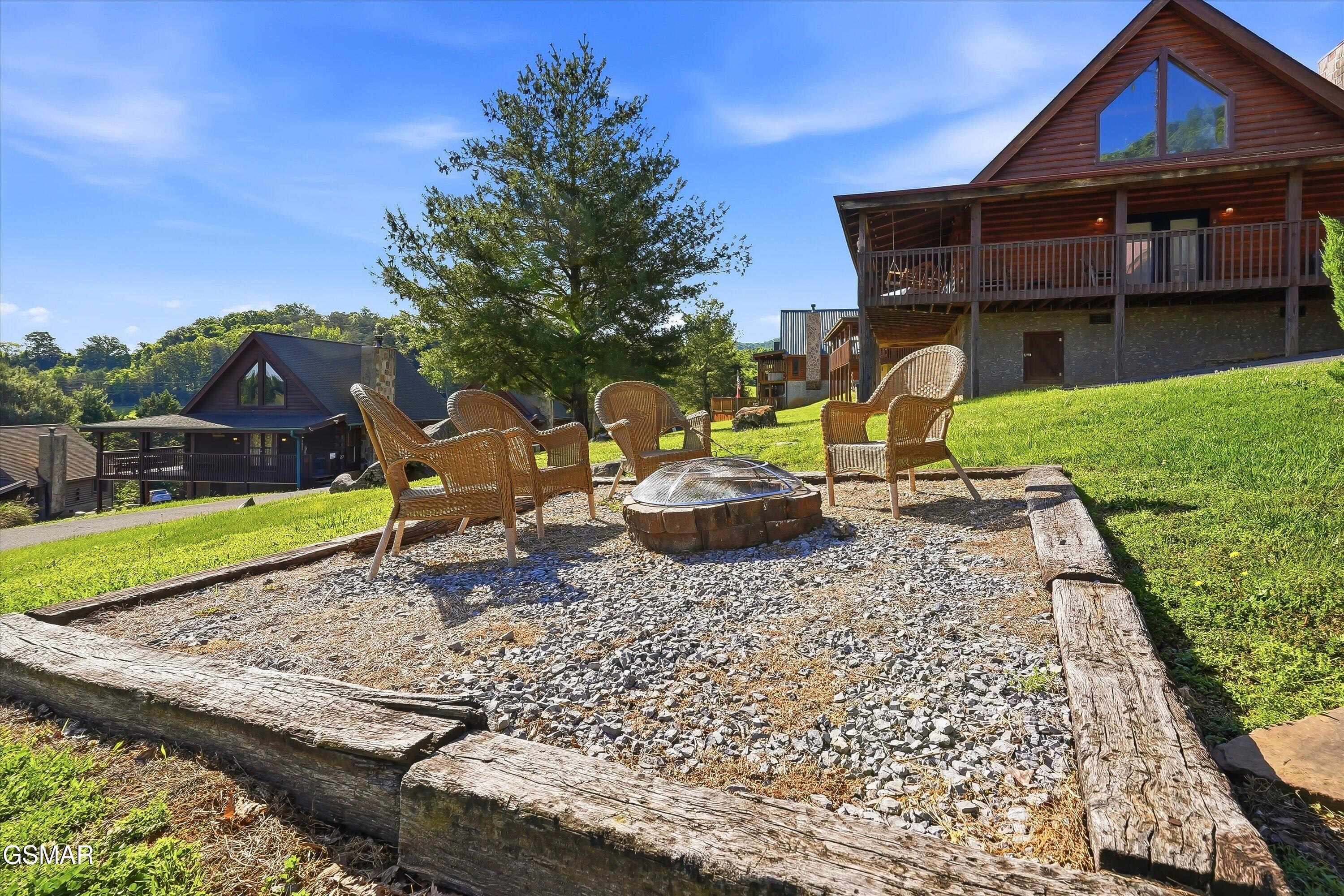 1824 Trout Way Sevierville TN 37862