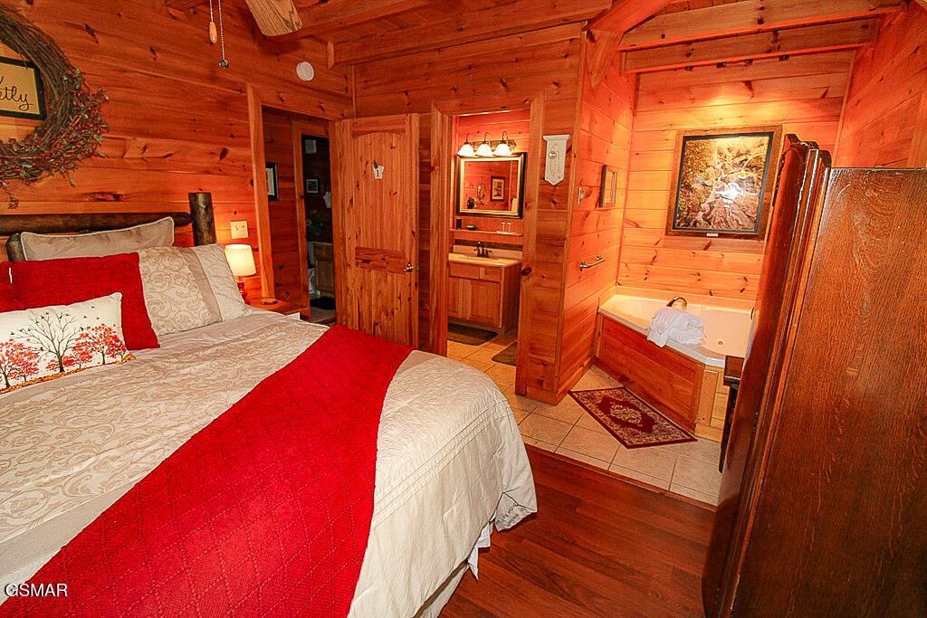 2015 Bird Ridge Road Sevierville TN 37876